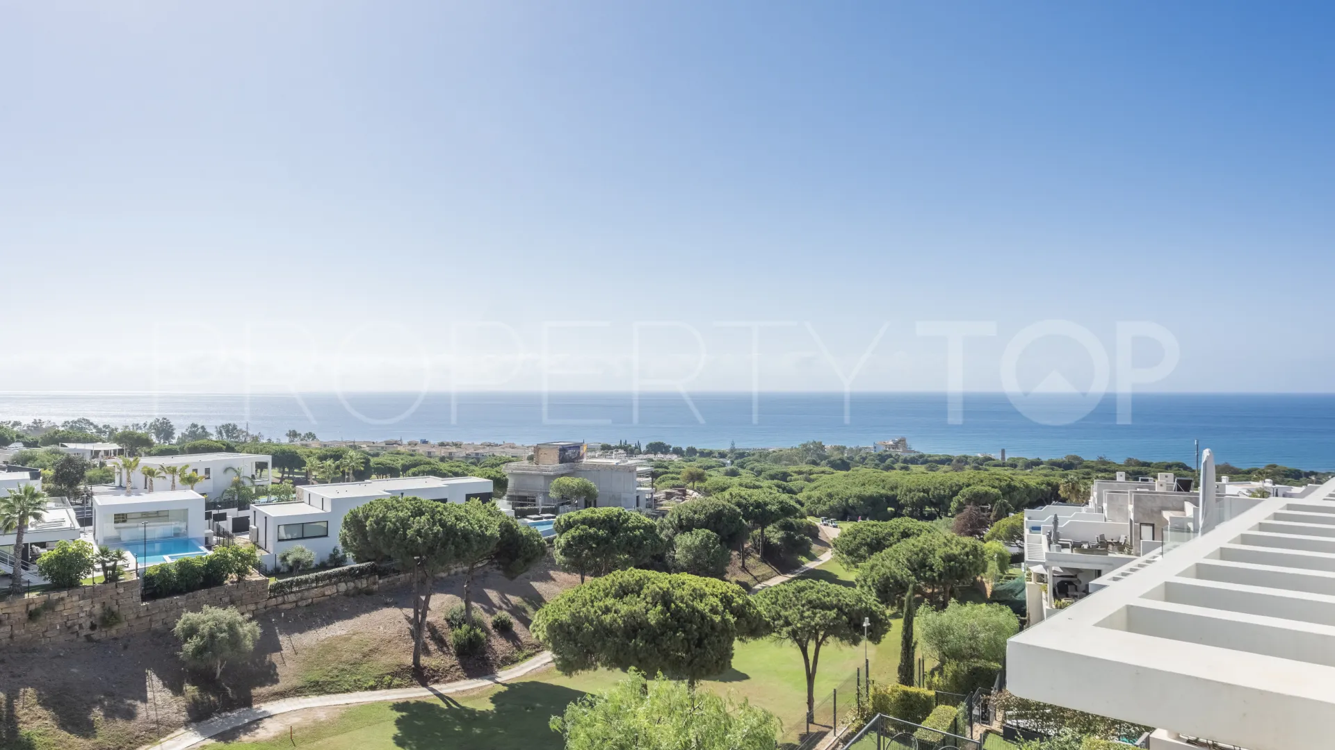 Town house for sale in The Cape