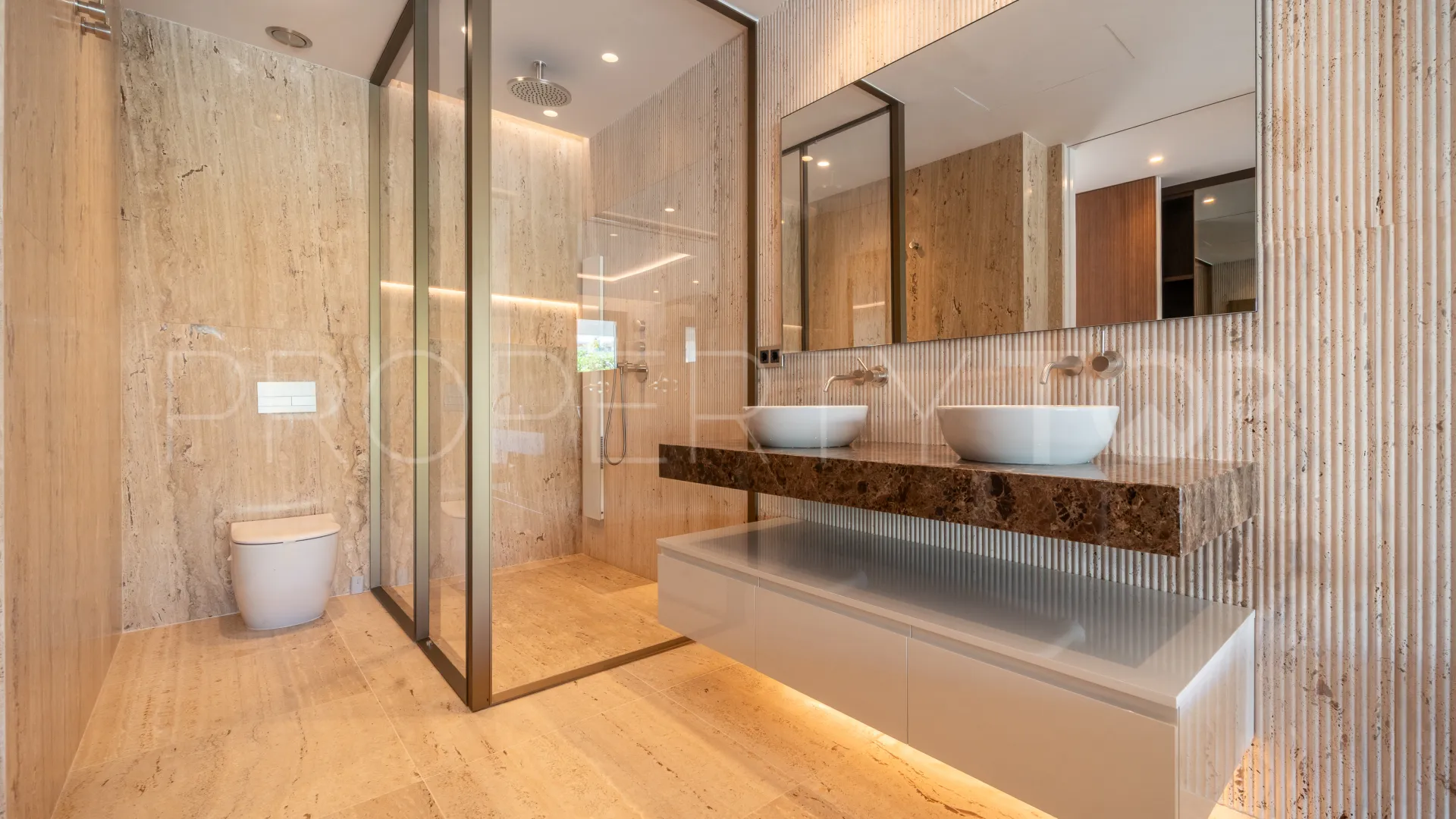 For sale duplex penthouse in Epic Marbella
