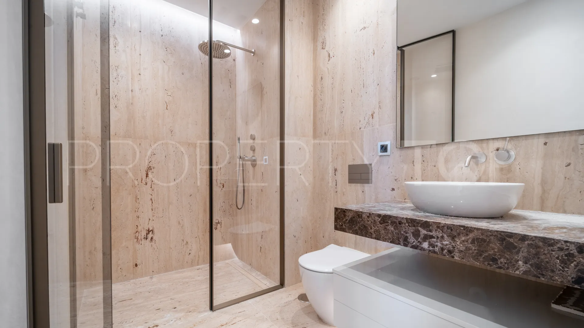 For sale duplex penthouse in Epic Marbella