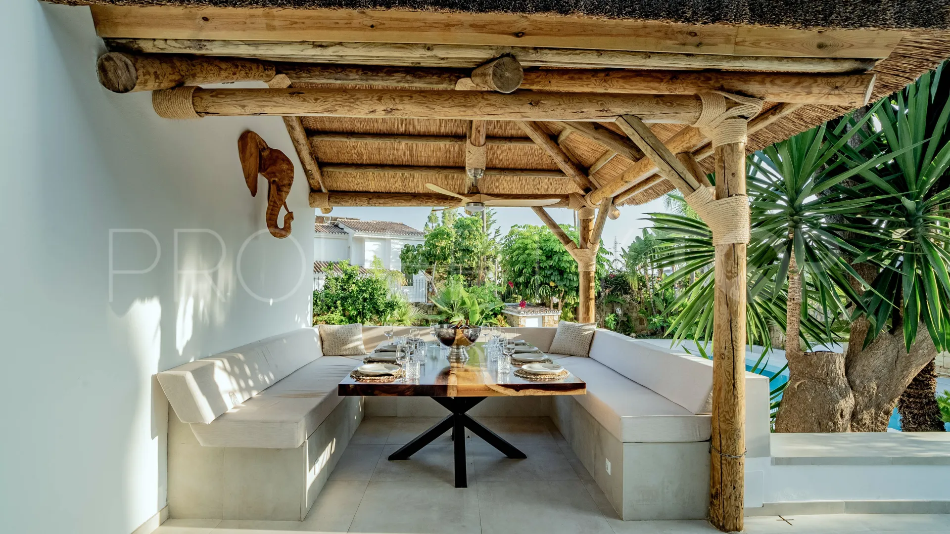 Nagüeles 6 bedrooms villa for sale