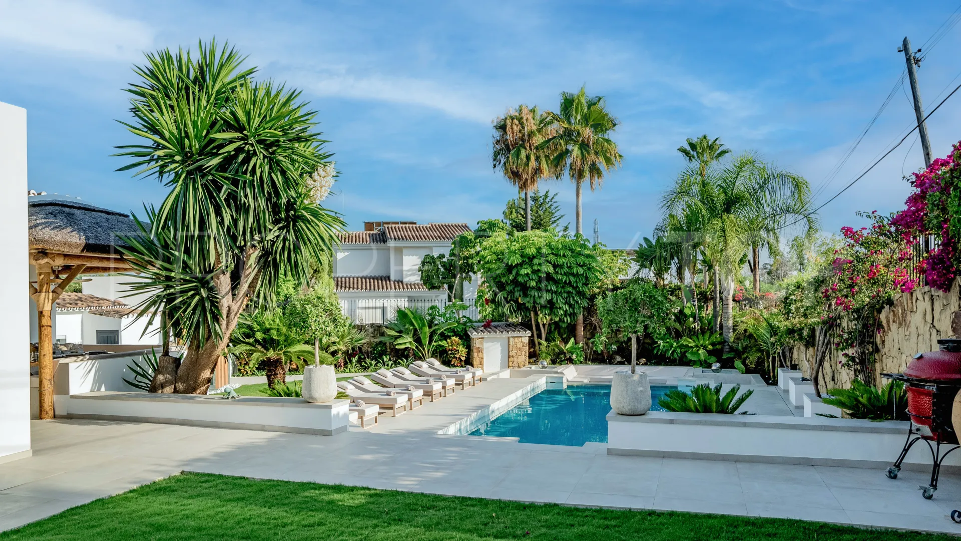 Nagüeles 6 bedrooms villa for sale