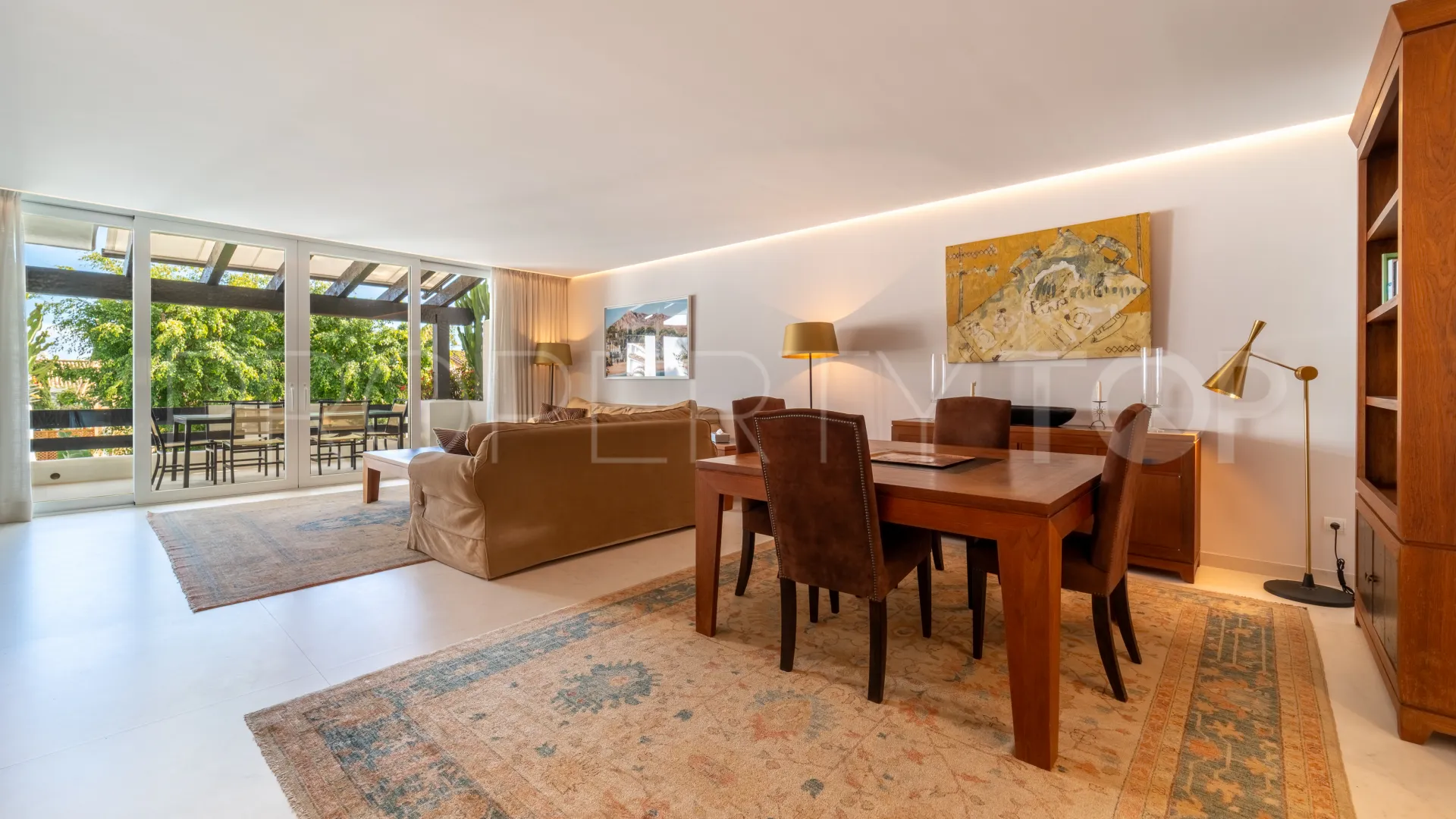 For sale duplex penthouse with 3 bedrooms in Marina Puente Romano