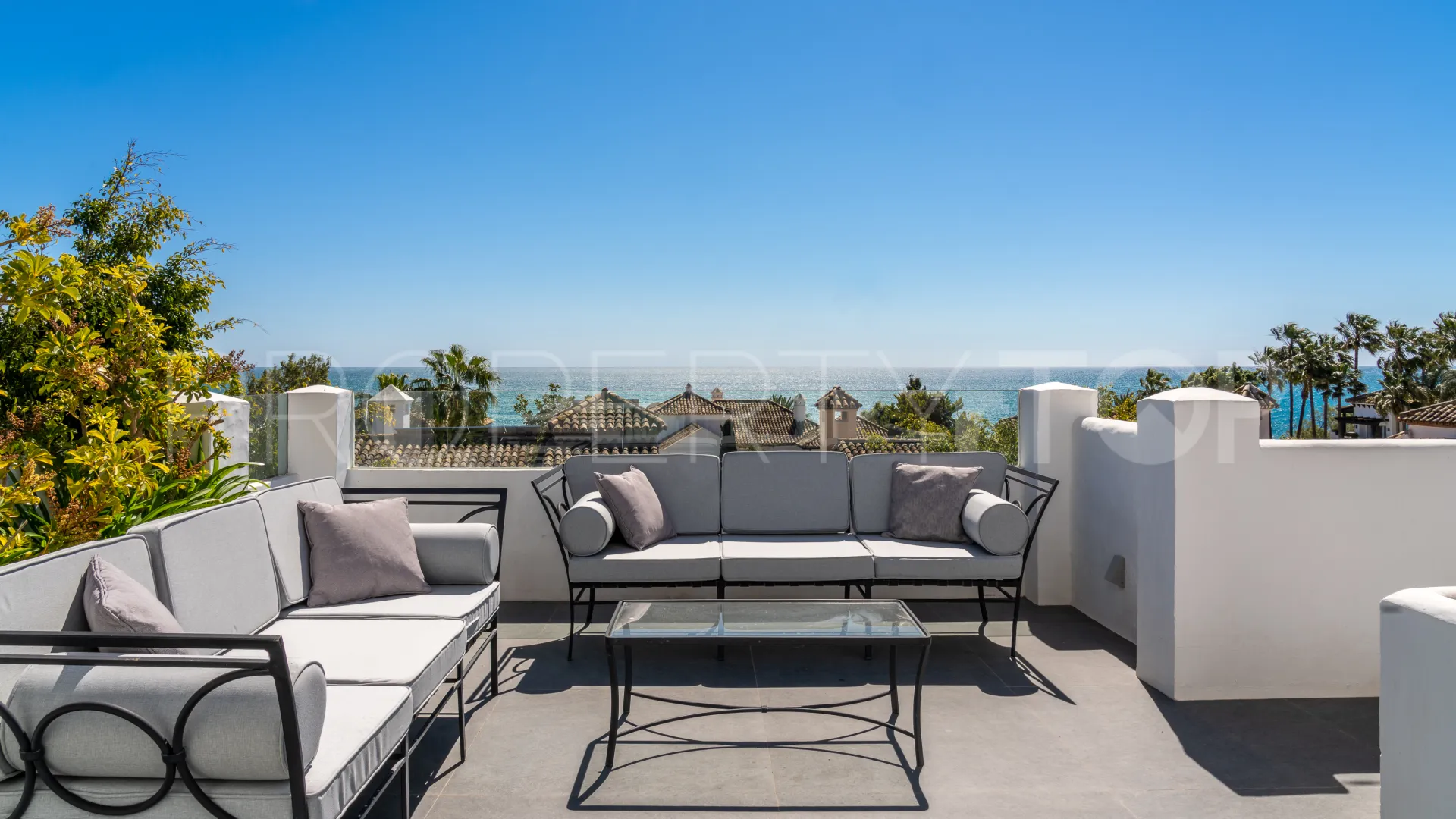 For sale duplex penthouse in Marina Puente Romano