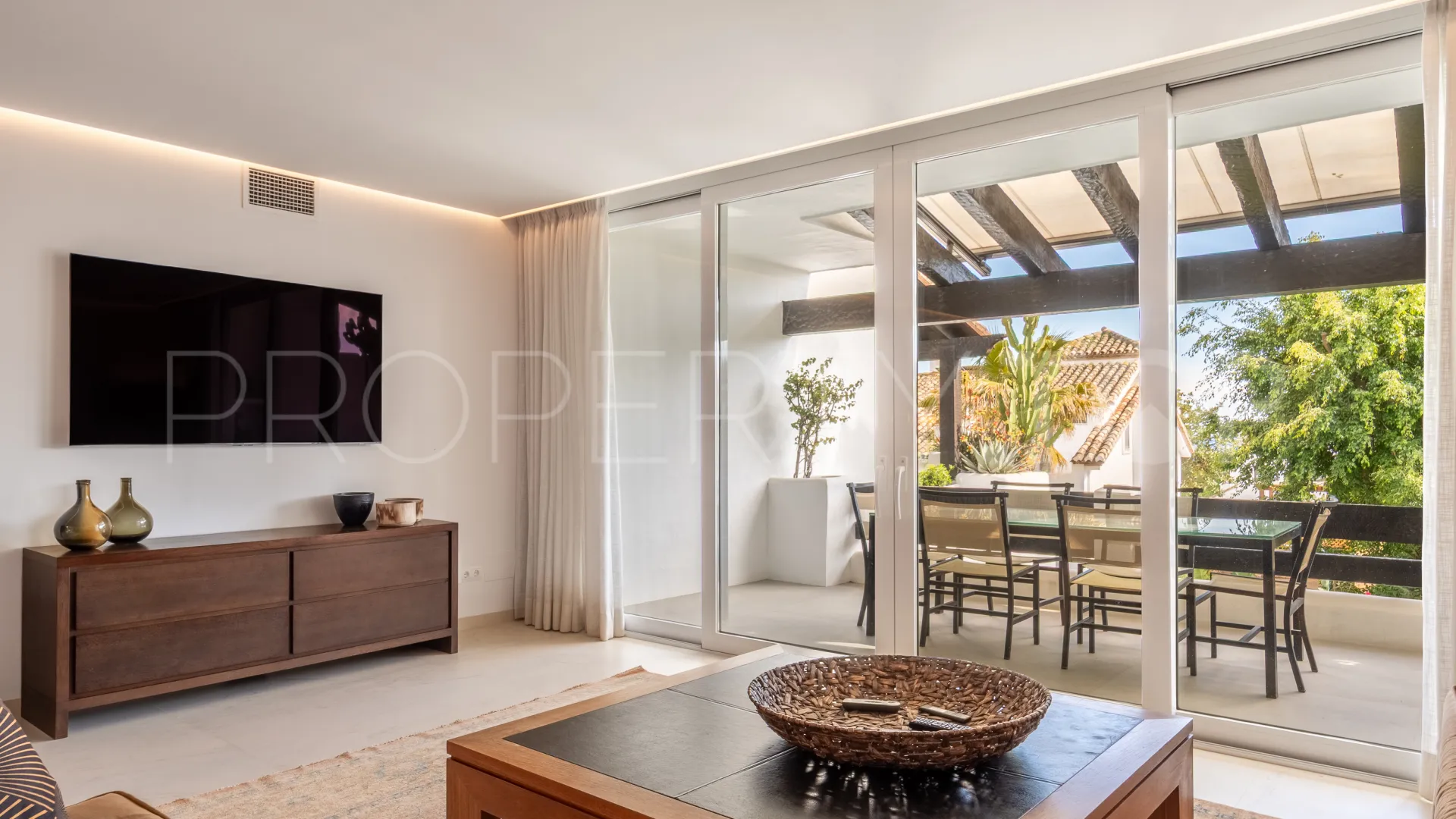 For sale duplex penthouse with 3 bedrooms in Marina Puente Romano