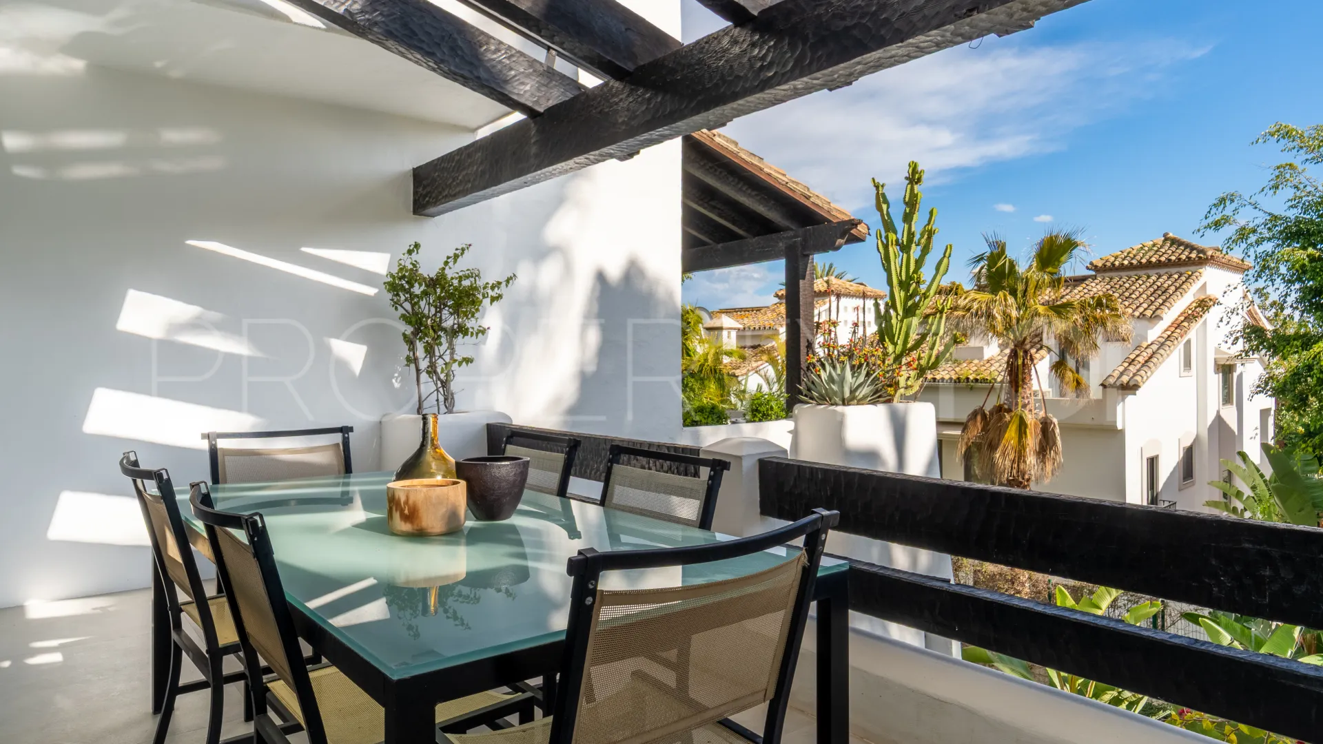For sale duplex penthouse with 3 bedrooms in Marina Puente Romano