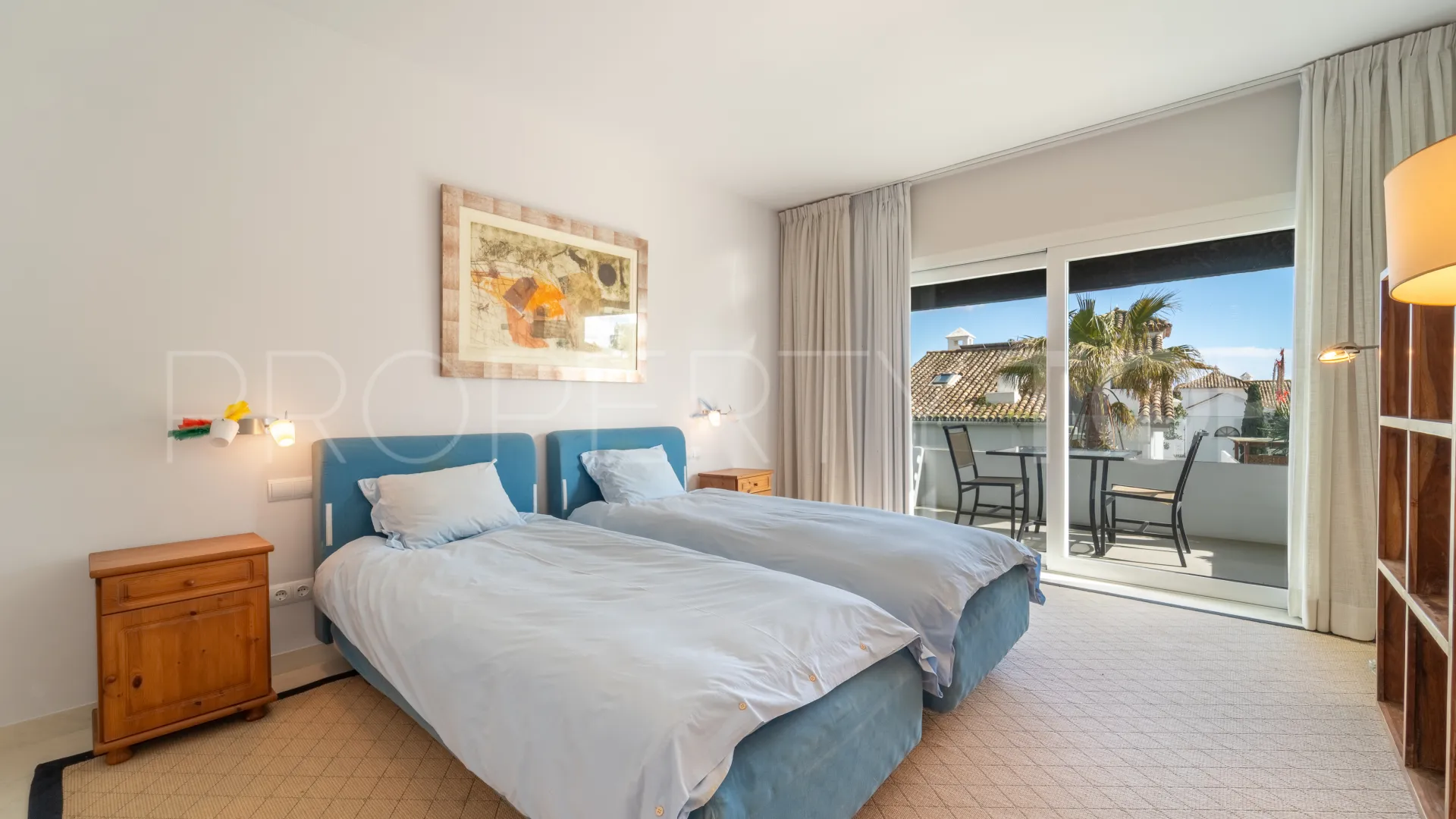 For sale duplex penthouse with 3 bedrooms in Marina Puente Romano