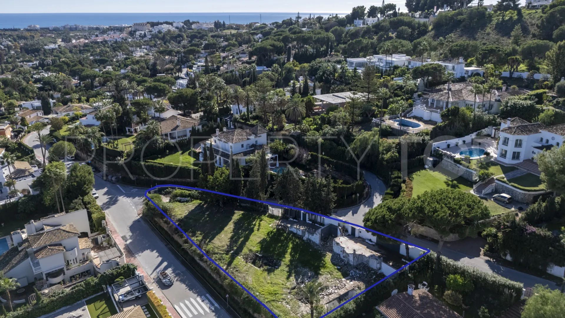 Las Brisas 6 bedrooms villa for sale