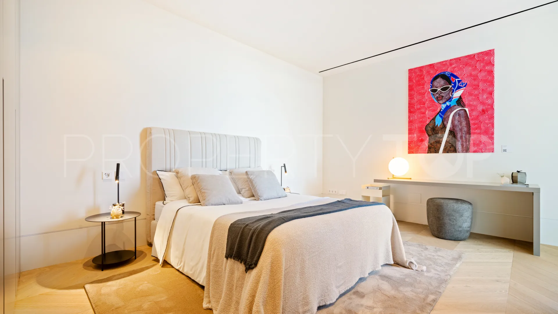 For sale villa with 6 bedrooms in Benahavis