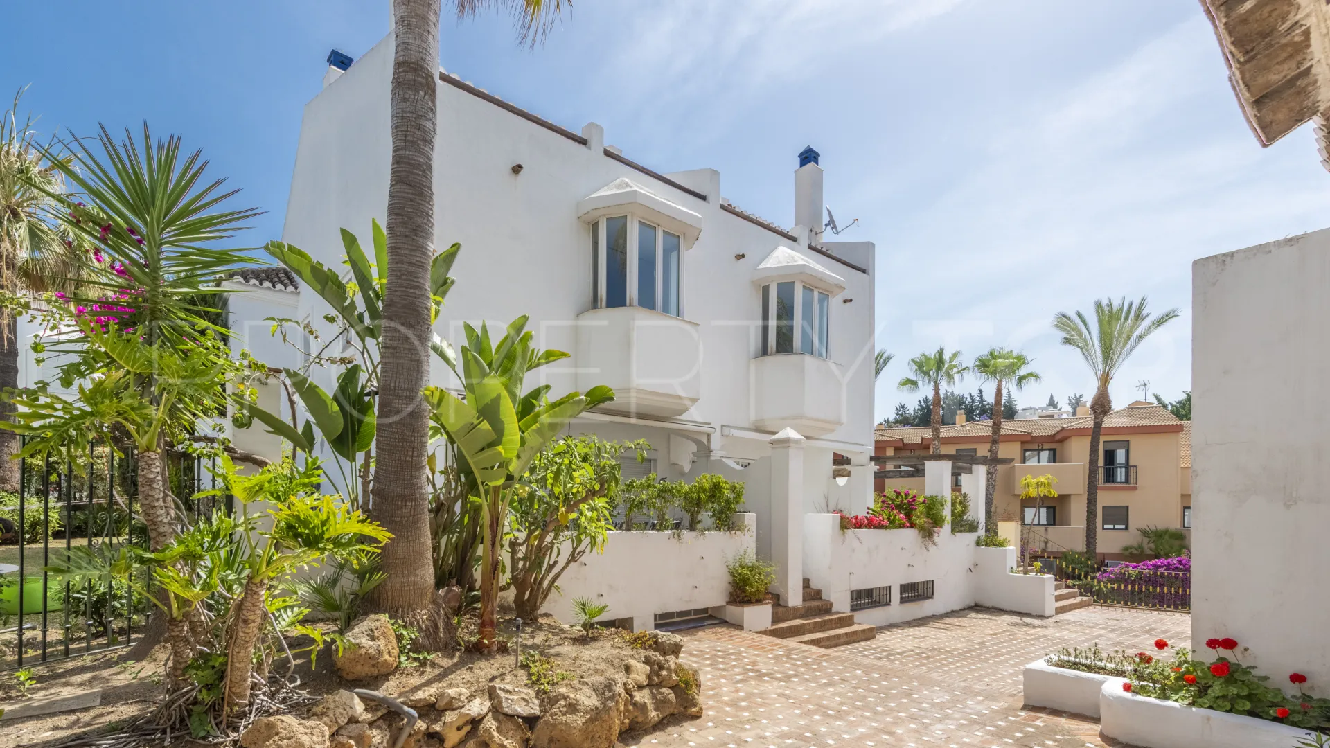 3 bedrooms town house in Arco Iris for sale