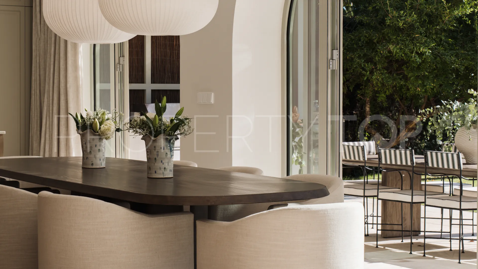Comprar villa en Nueva Andalucia