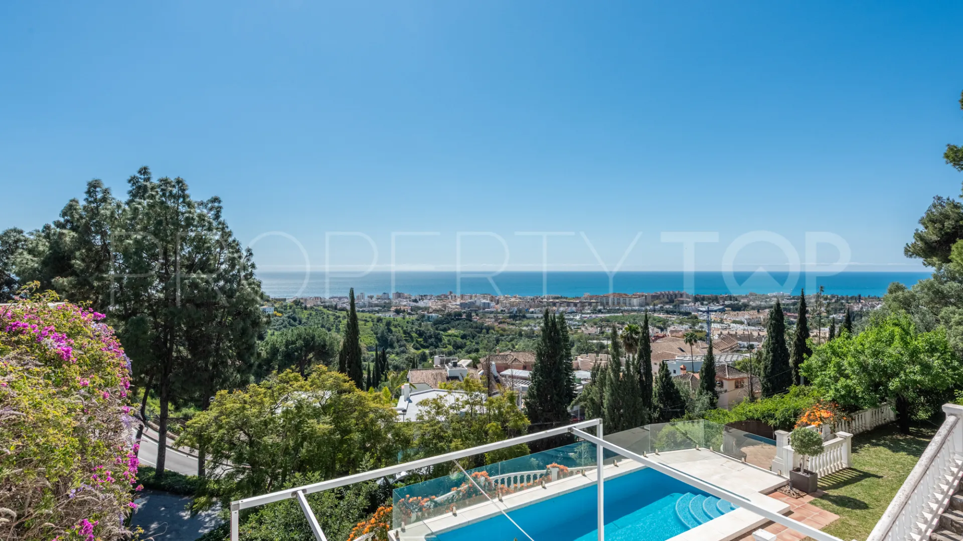 For sale villa in La Montua