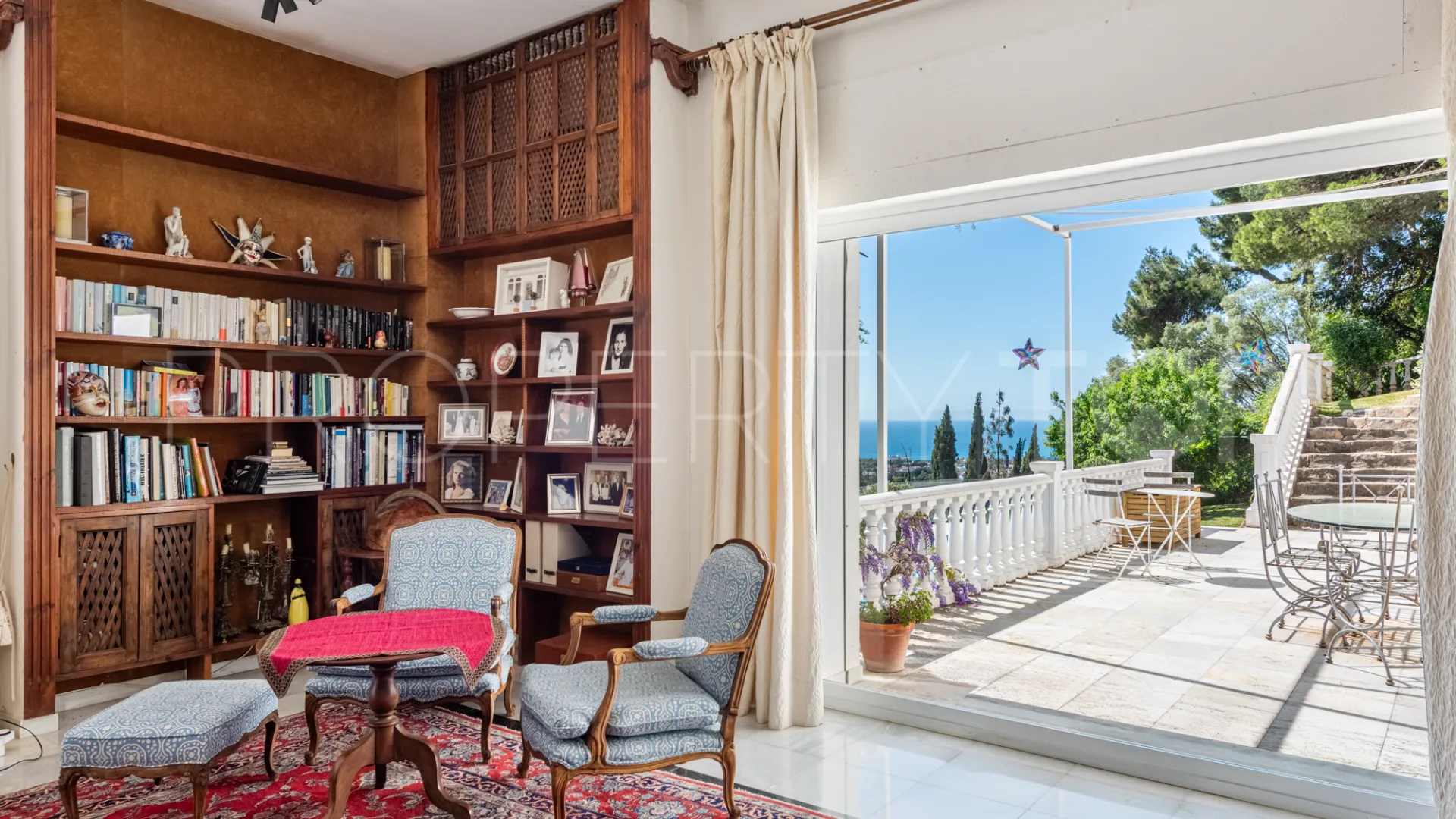 For sale villa in La Montua