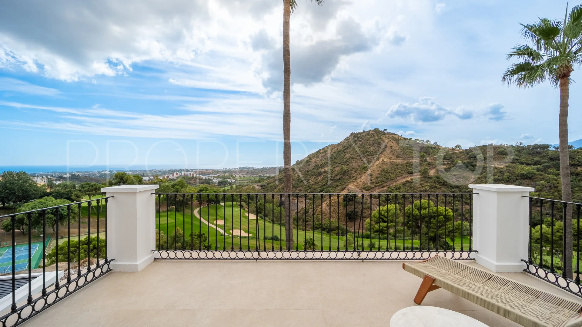 Villa a la venta en Los Arqueros de 5 dormitorios