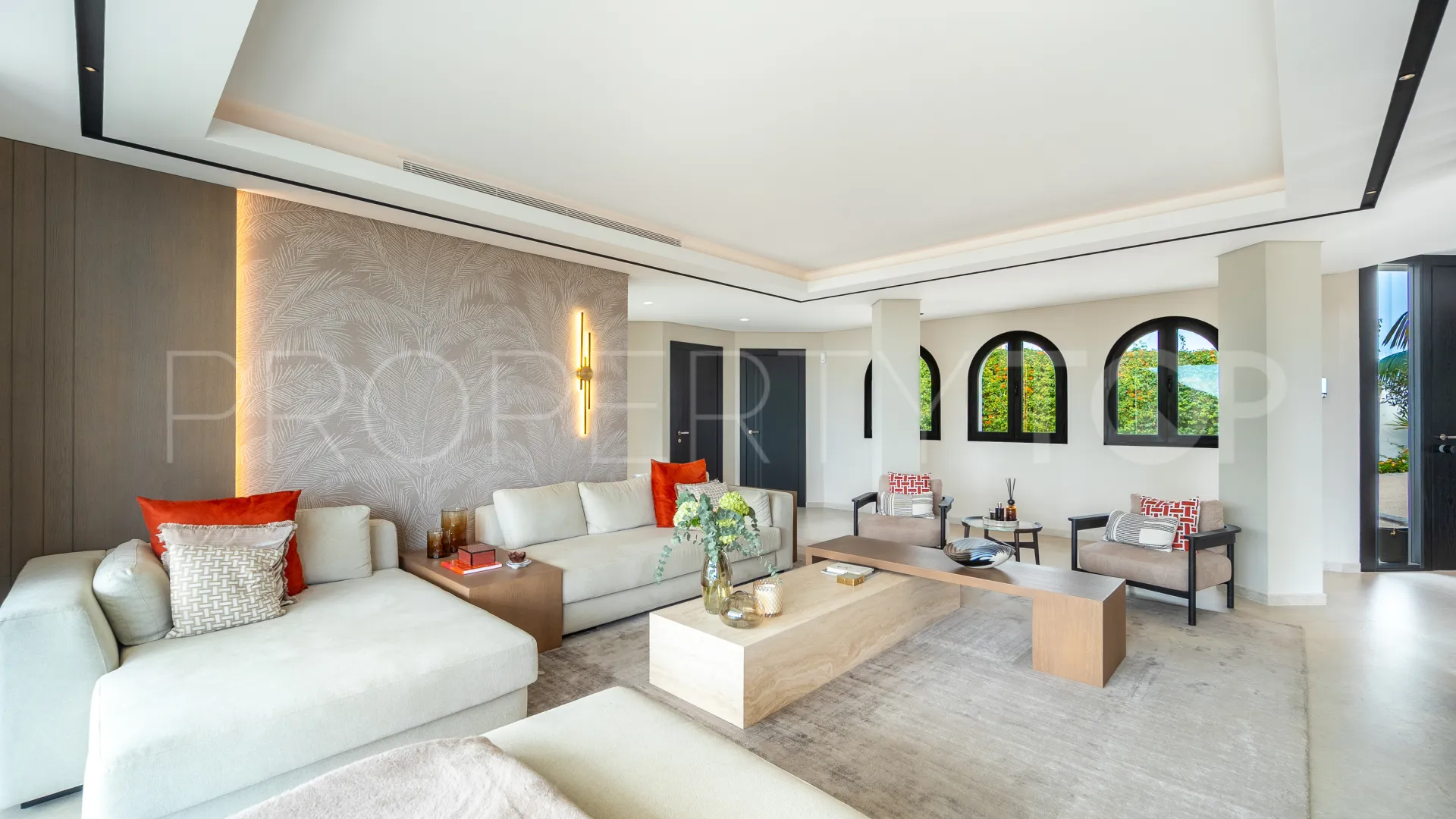 Villa a la venta en Los Arqueros de 5 dormitorios