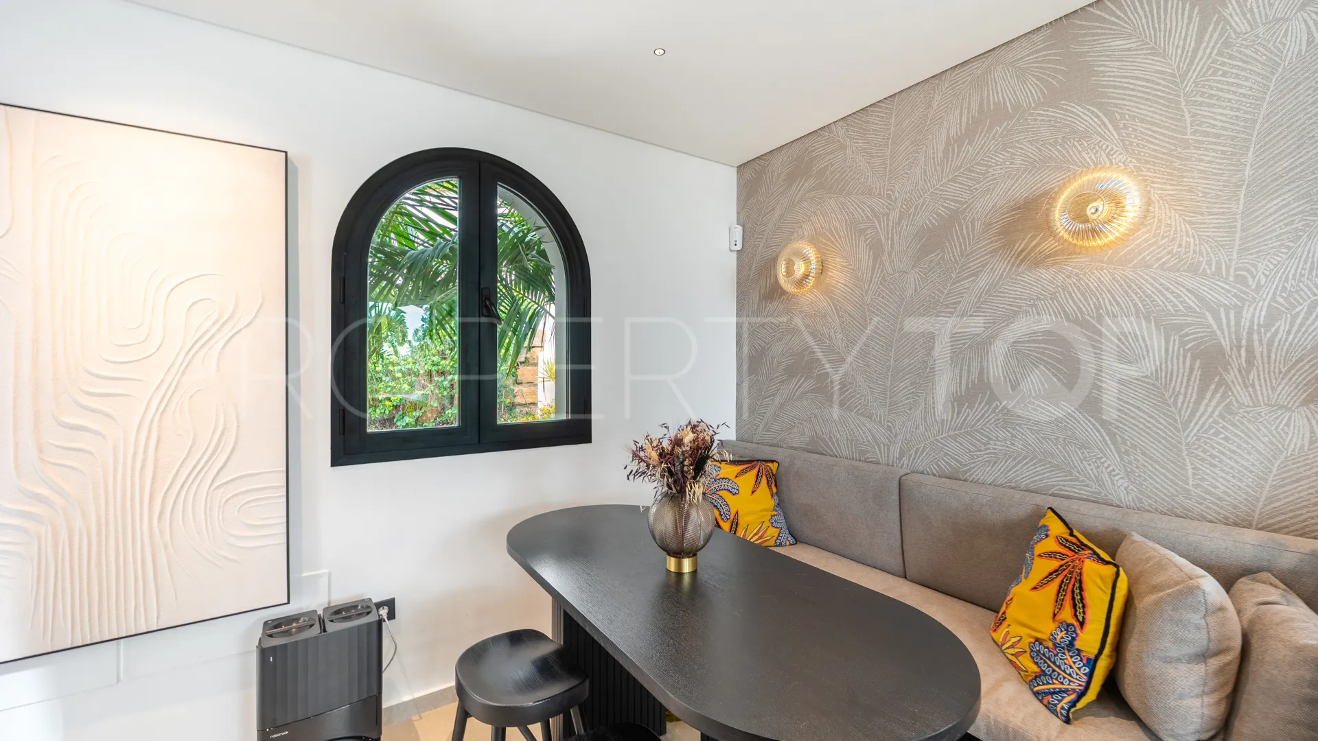 Villa a la venta en Los Arqueros de 5 dormitorios