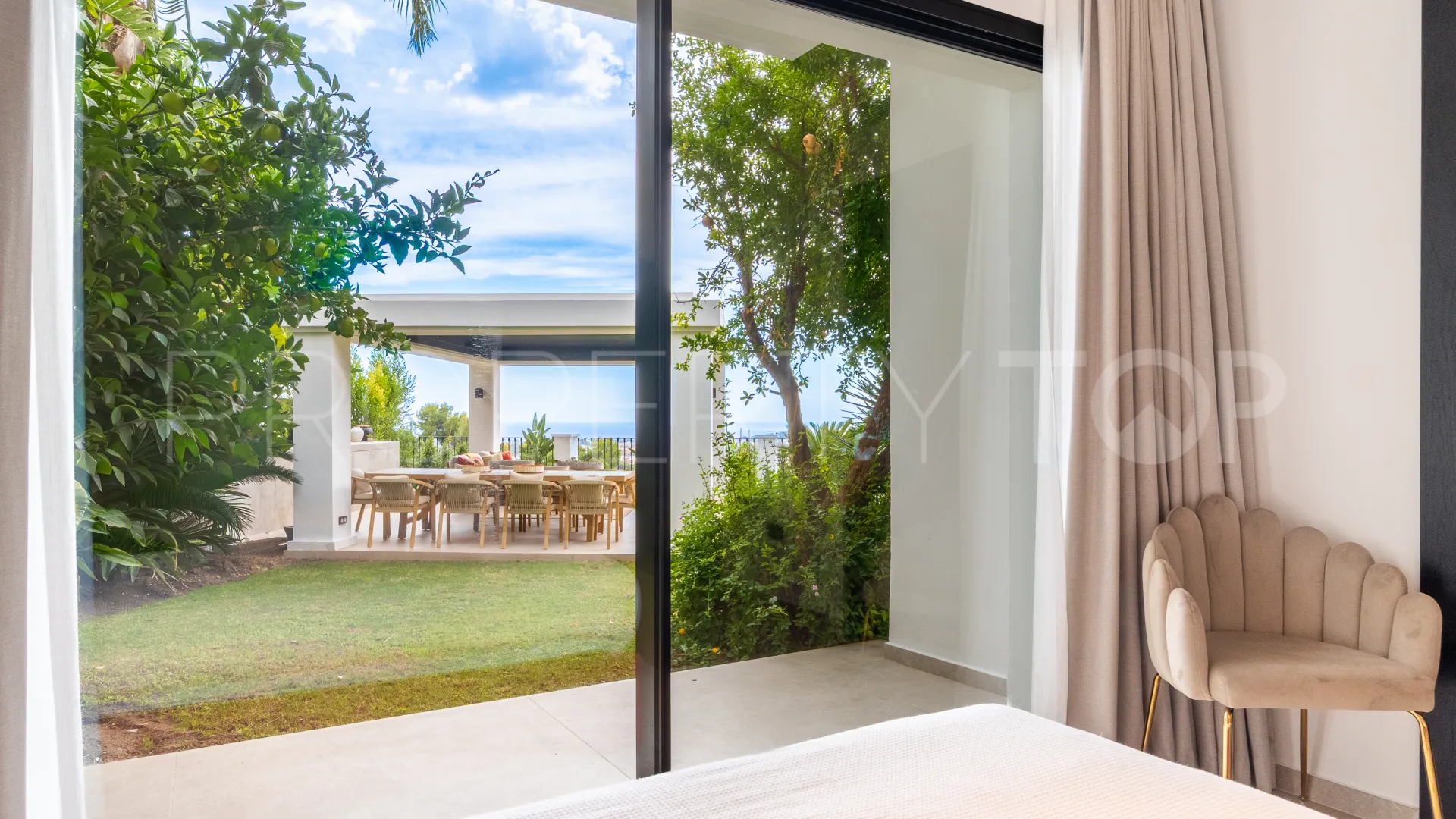 Villa a la venta en Los Arqueros de 5 dormitorios