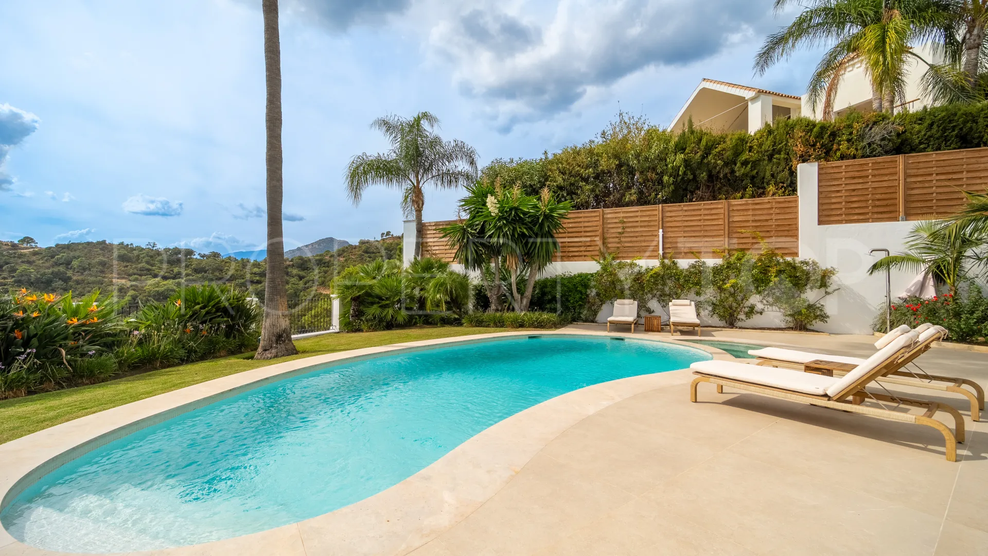 Villa a la venta en Los Arqueros de 5 dormitorios