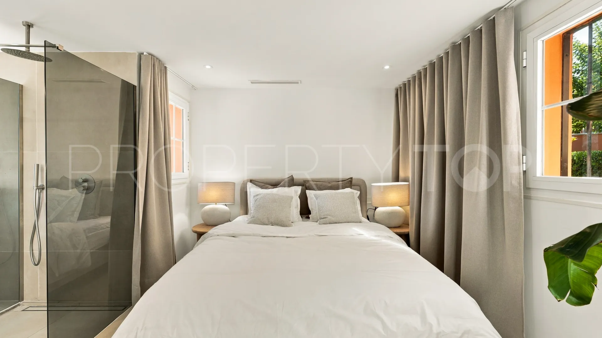Andalucia Alta, atico duplex con 3 dormitorios en venta