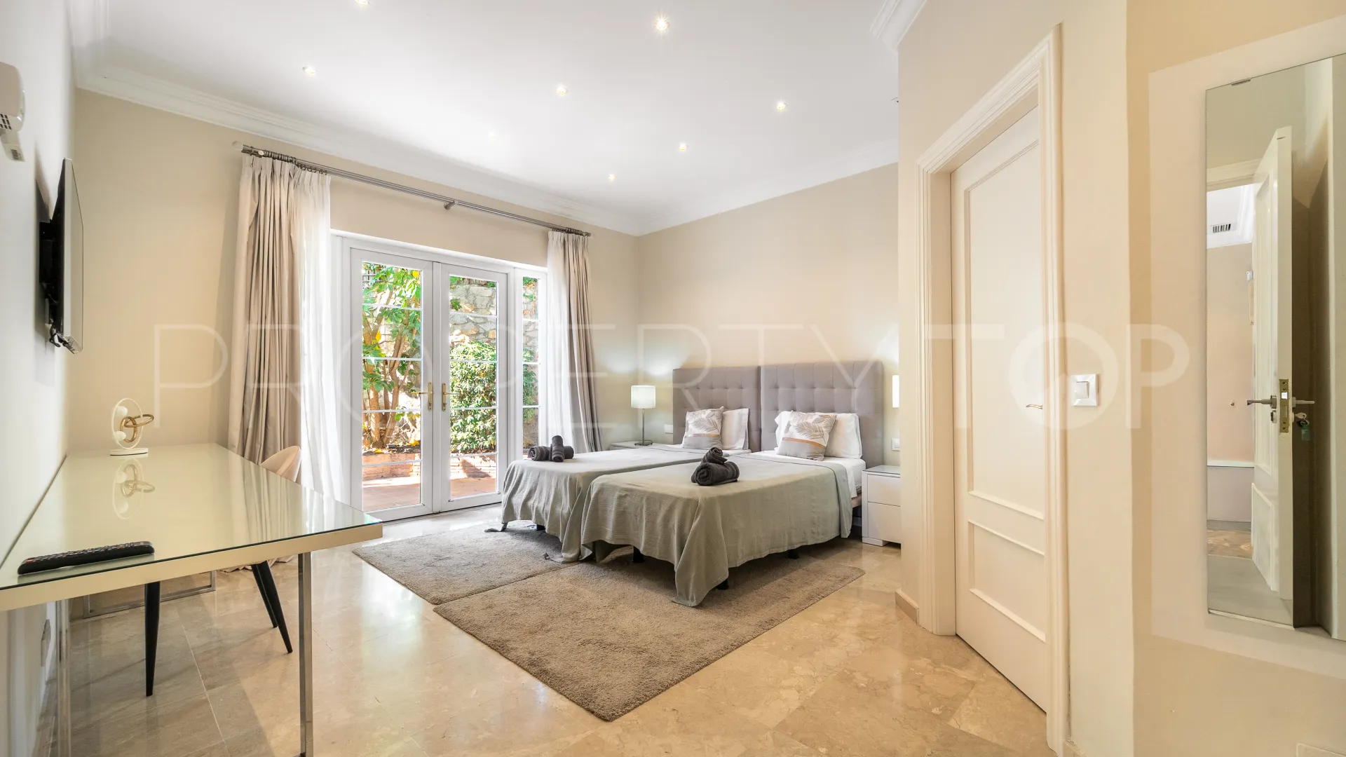Villa for sale in Nueva Atalaya with 4 bedrooms