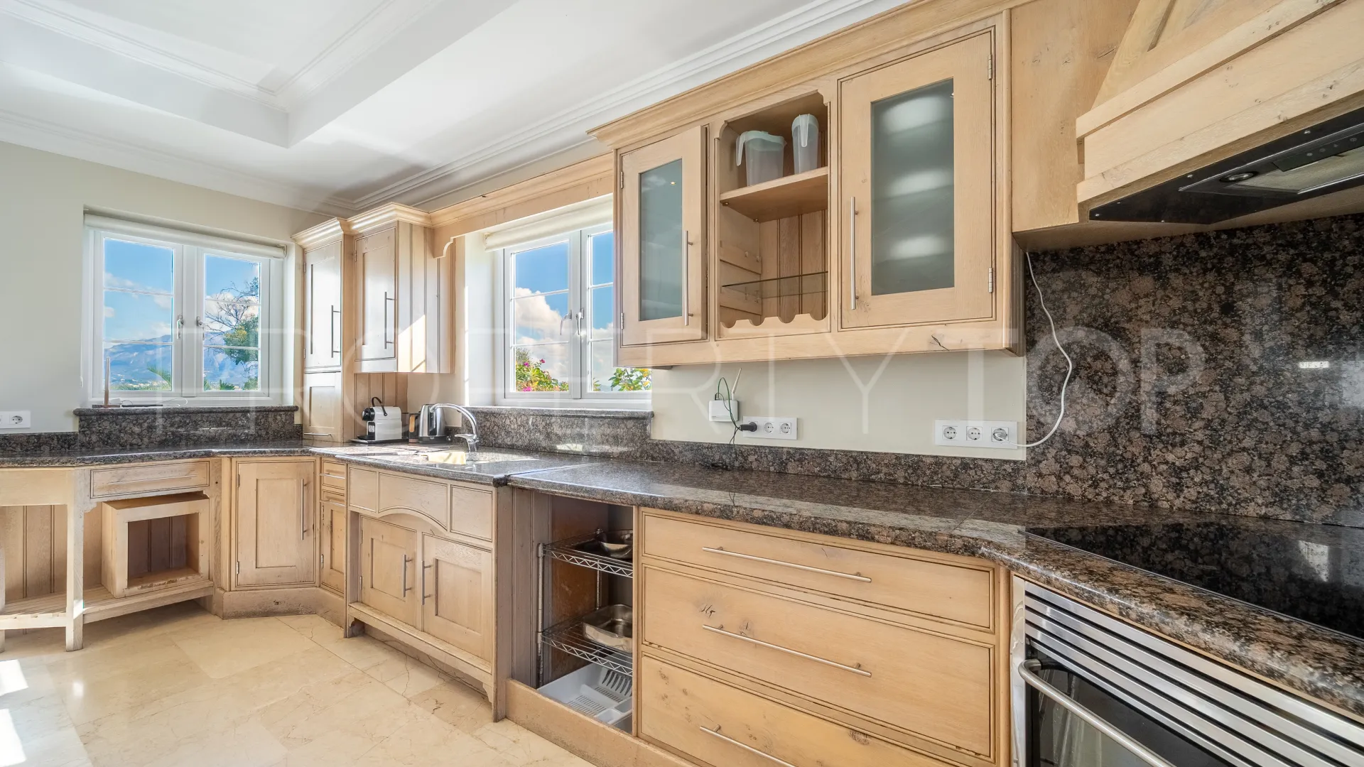 Villa for sale in Nueva Atalaya with 4 bedrooms