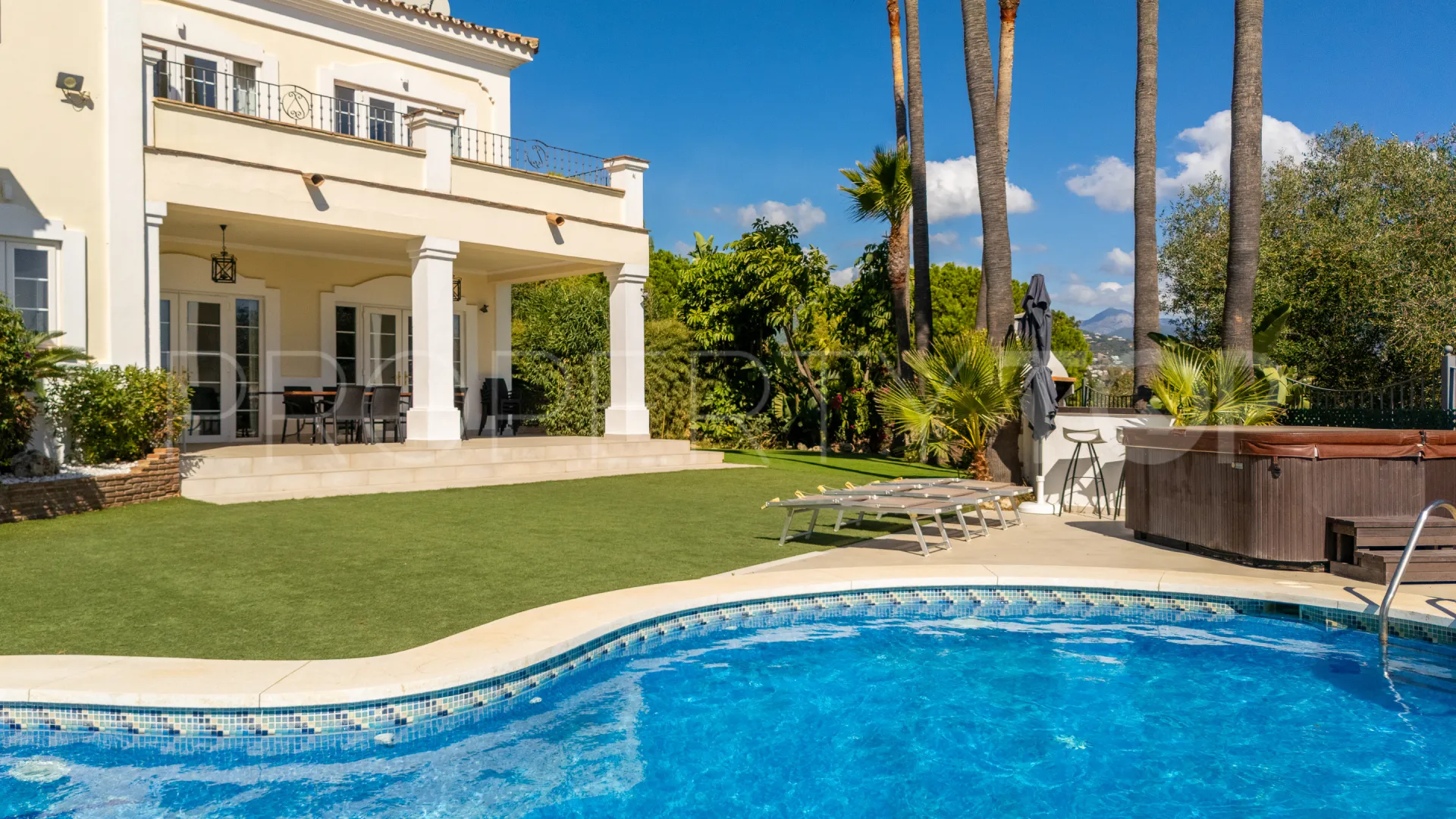 Villa for sale in Nueva Atalaya with 4 bedrooms