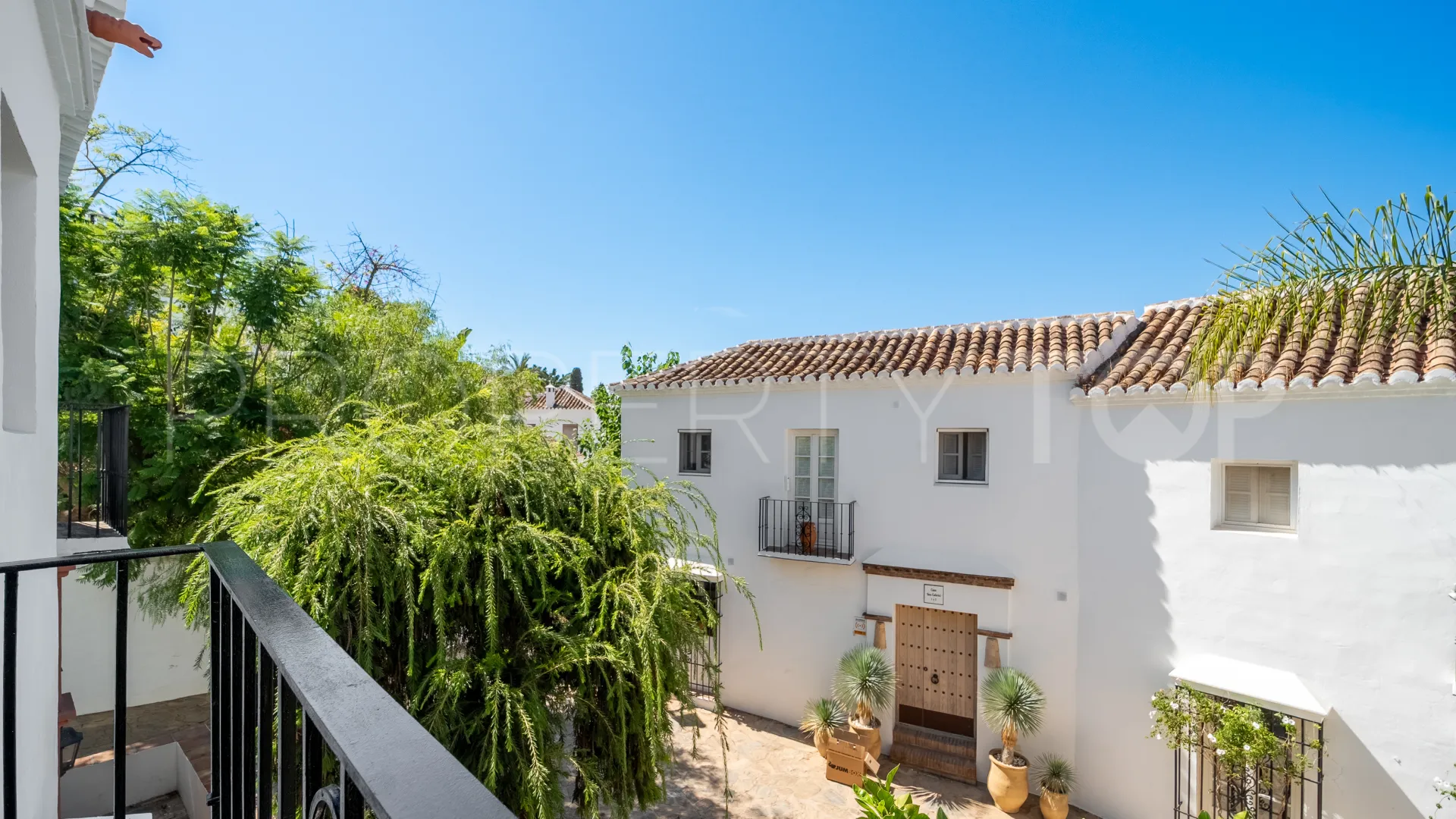 Se vende adosado en Lomas Pueblo de 2 dormitorios