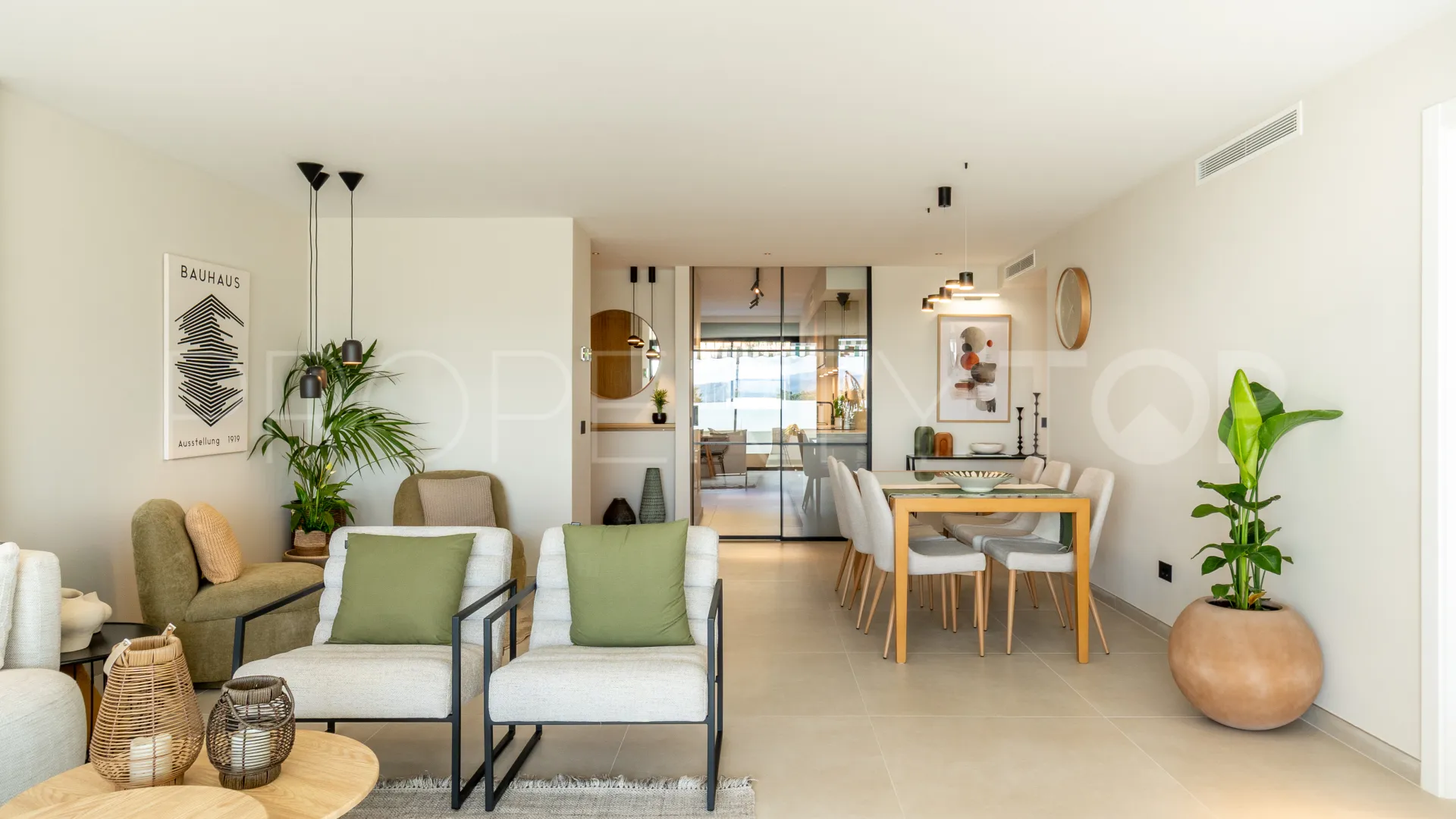 Se vende apartamento en Conjunto Casaño