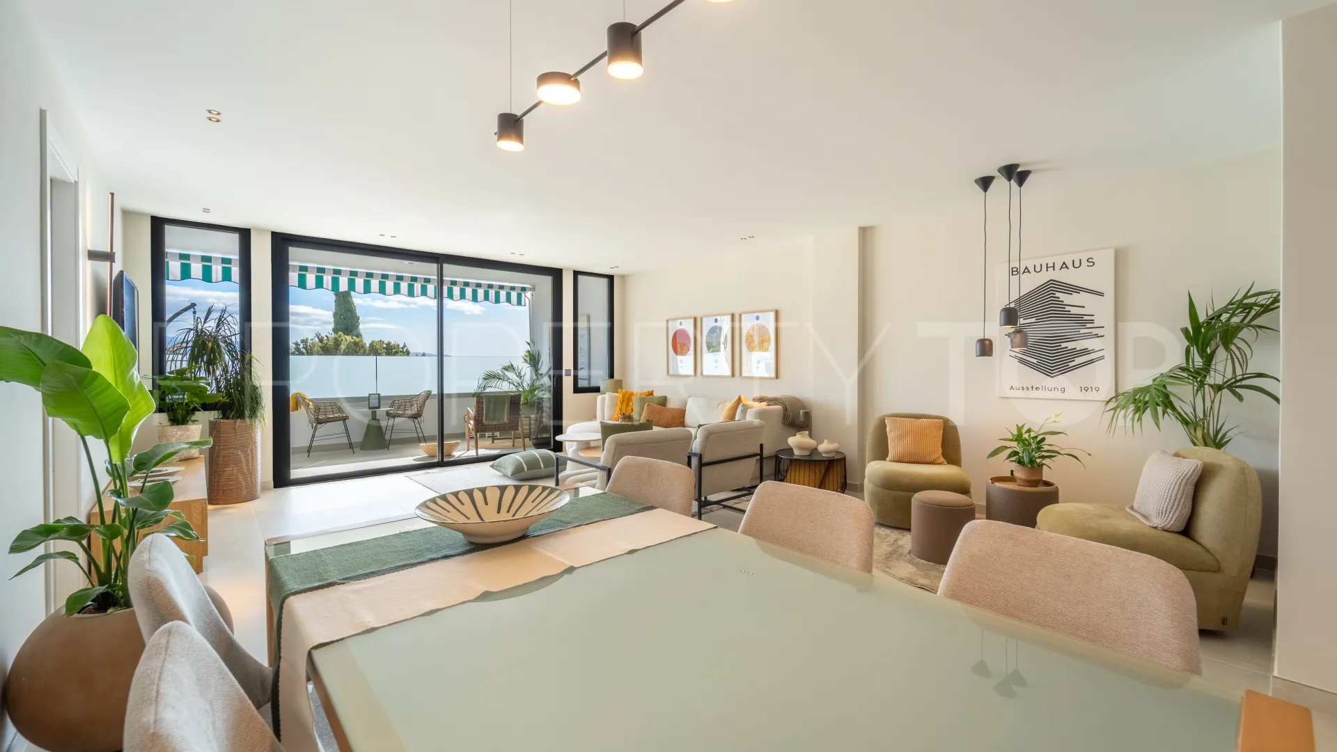 Se vende apartamento en Conjunto Casaño