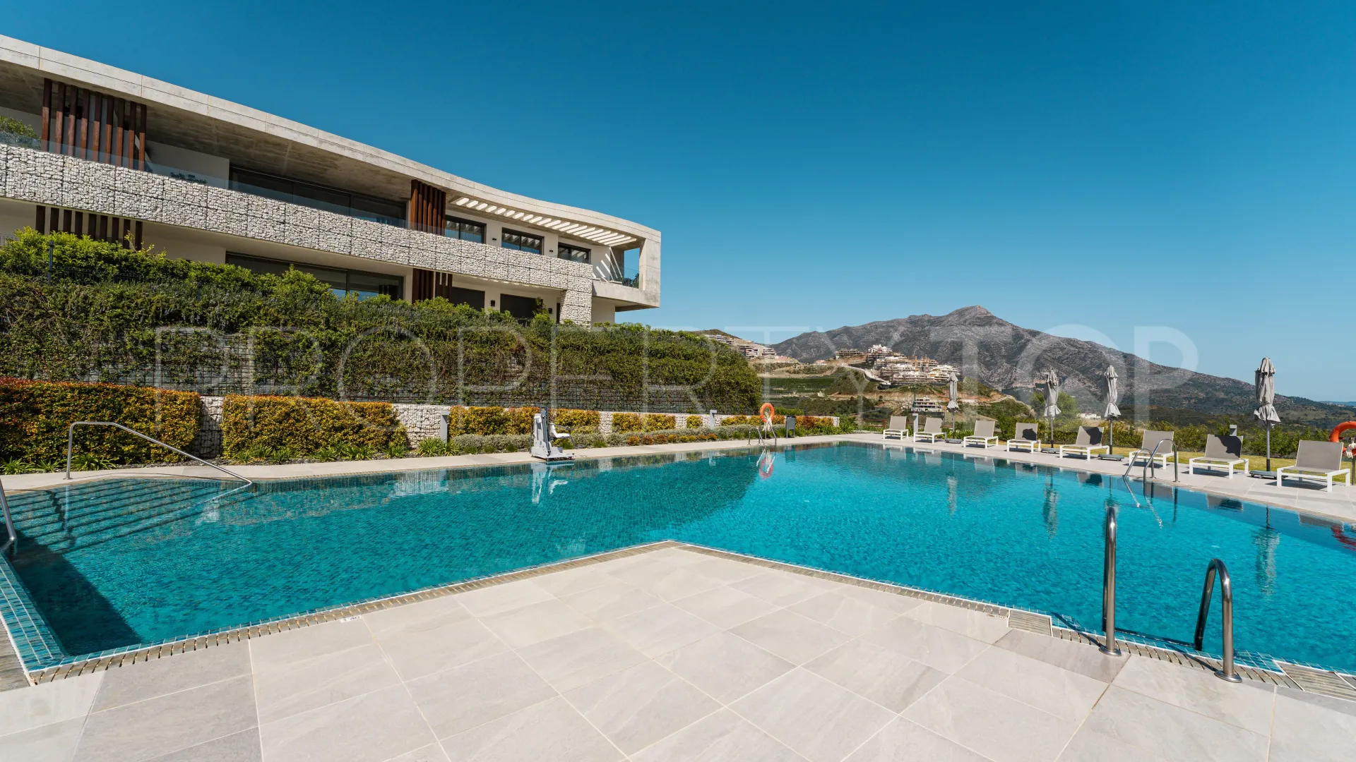 Real de La Quinta, atico duplex a la venta con 3 dormitorios