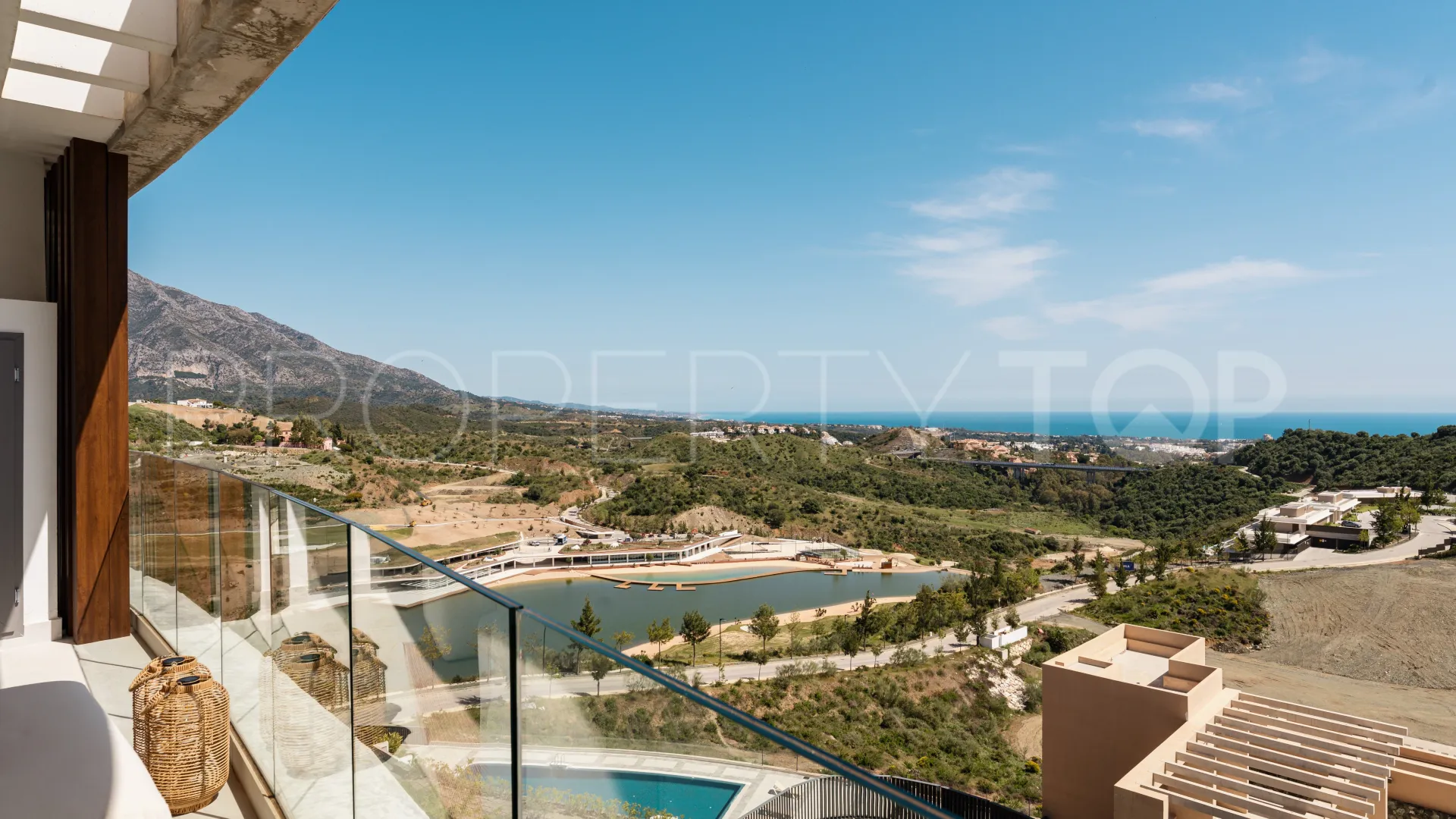 Real de La Quinta, atico duplex a la venta con 3 dormitorios