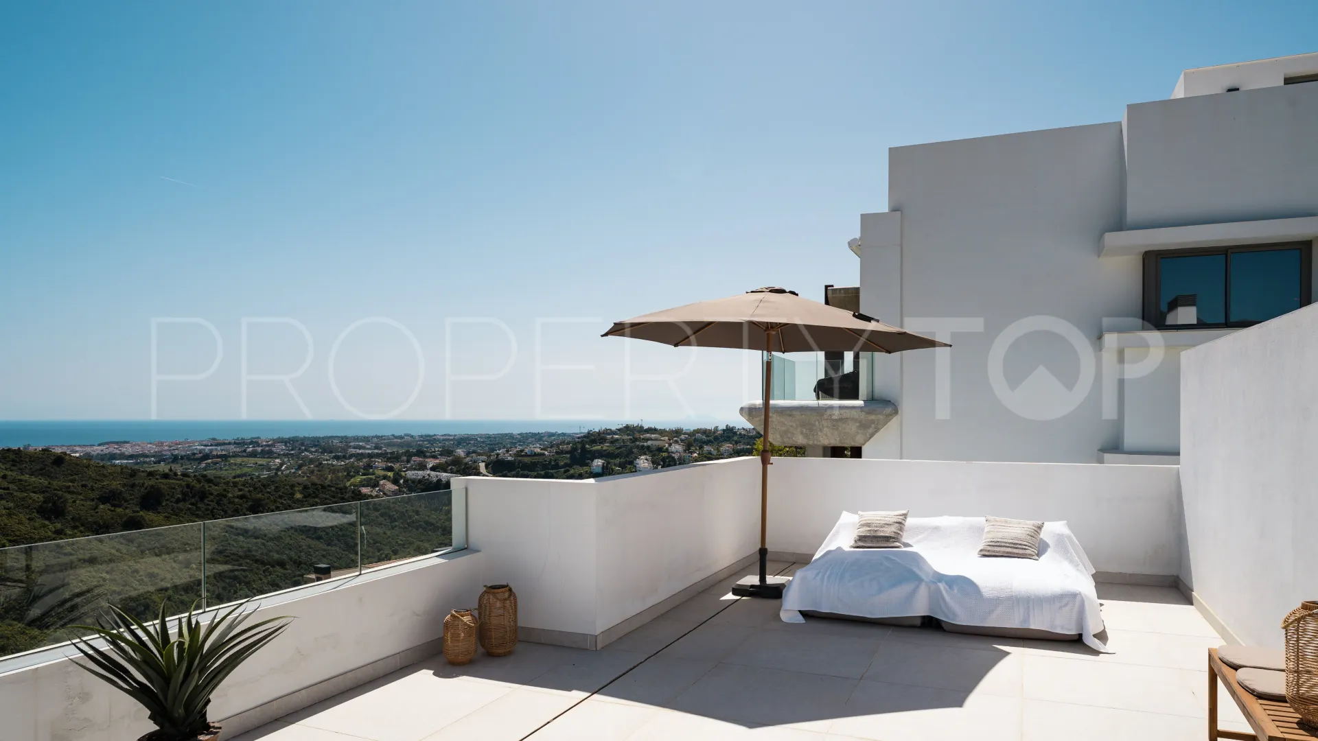 Real de La Quinta, atico duplex a la venta con 3 dormitorios
