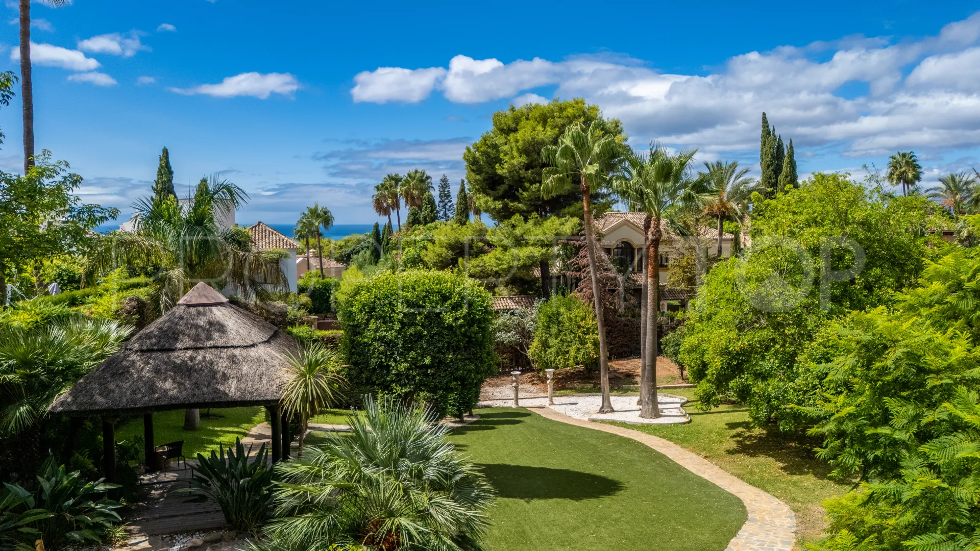 Villa con 5 dormitorios en venta en Sierra Blanca