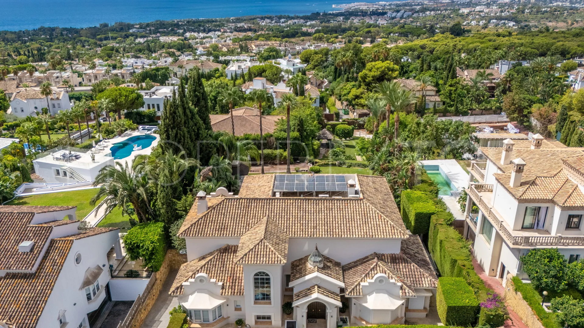 Villa con 5 dormitorios en venta en Sierra Blanca