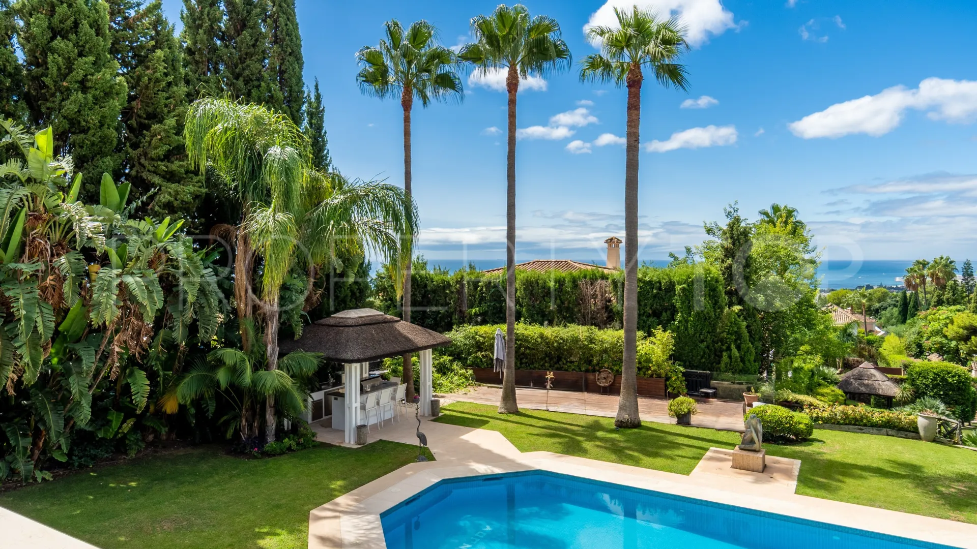 Villa con 5 dormitorios en venta en Sierra Blanca