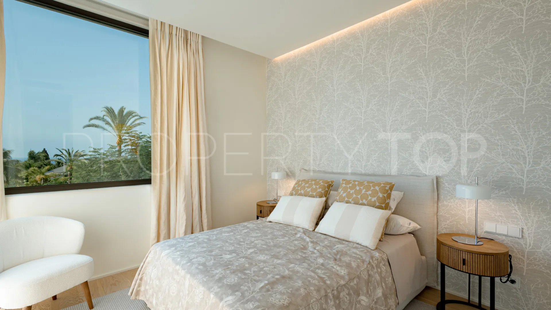 Villa with 5 bedrooms for sale in Los Monteros