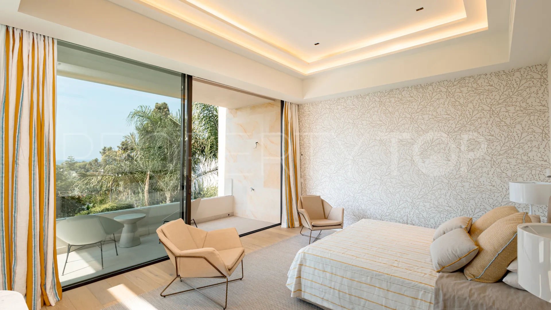 Villa with 5 bedrooms for sale in Los Monteros