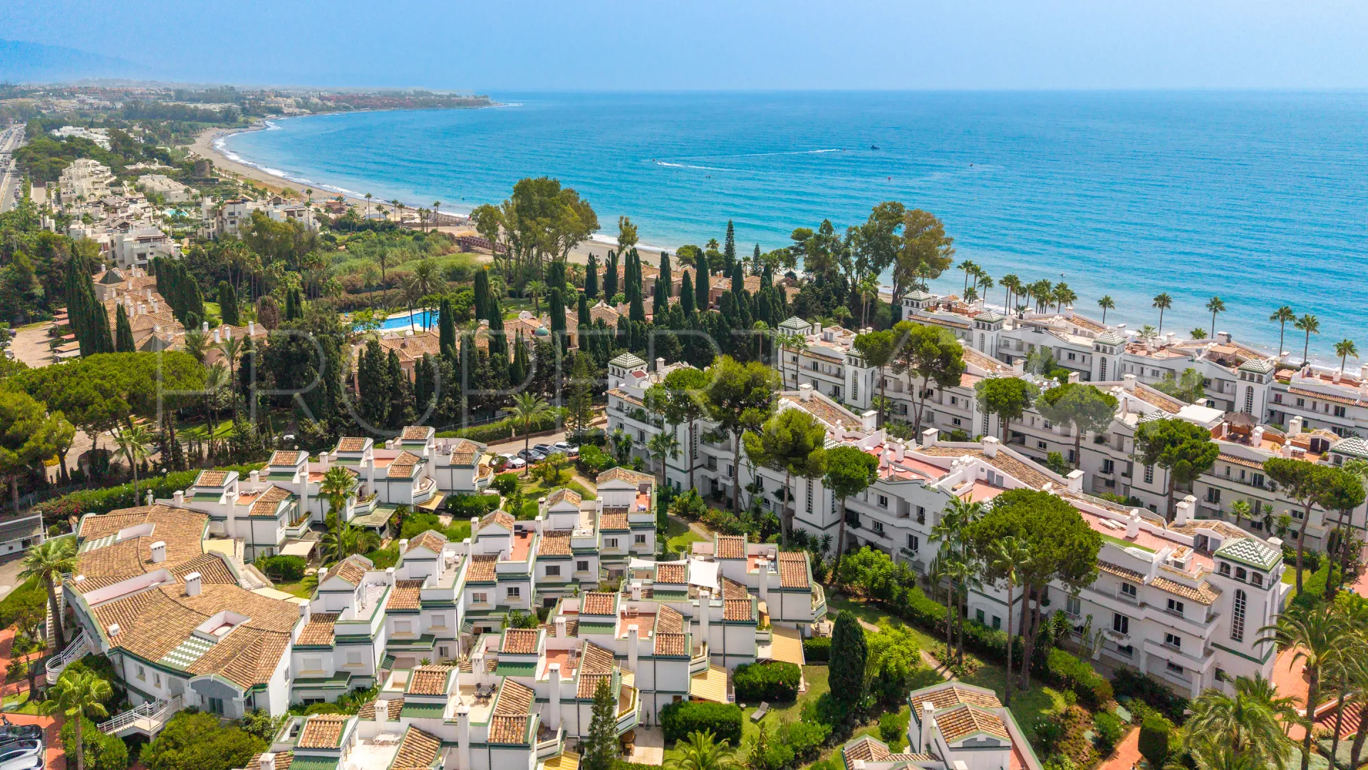 3 bedrooms Dominion Beach town house for sale
