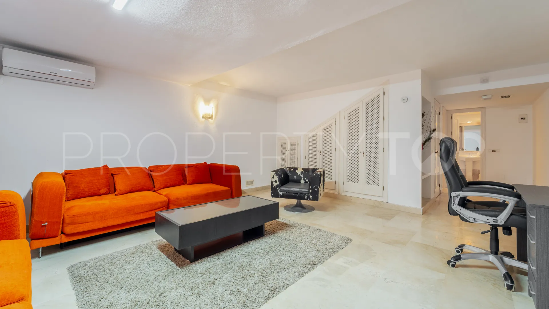 3 bedrooms Dominion Beach town house for sale
