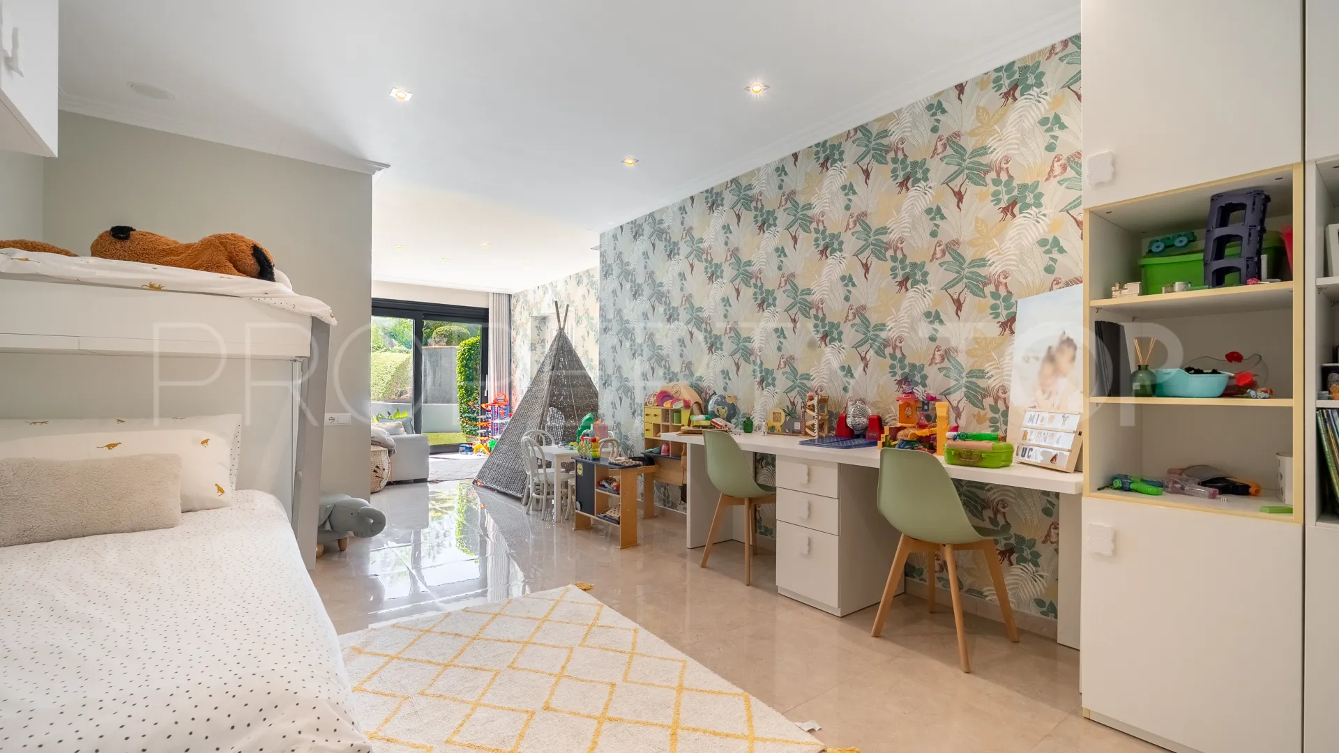 For sale villa in Marbella Hill Club