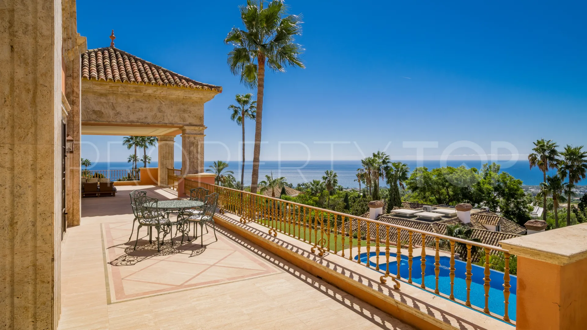 Villa en venta en Sierra Blanca de 7 dormitorios