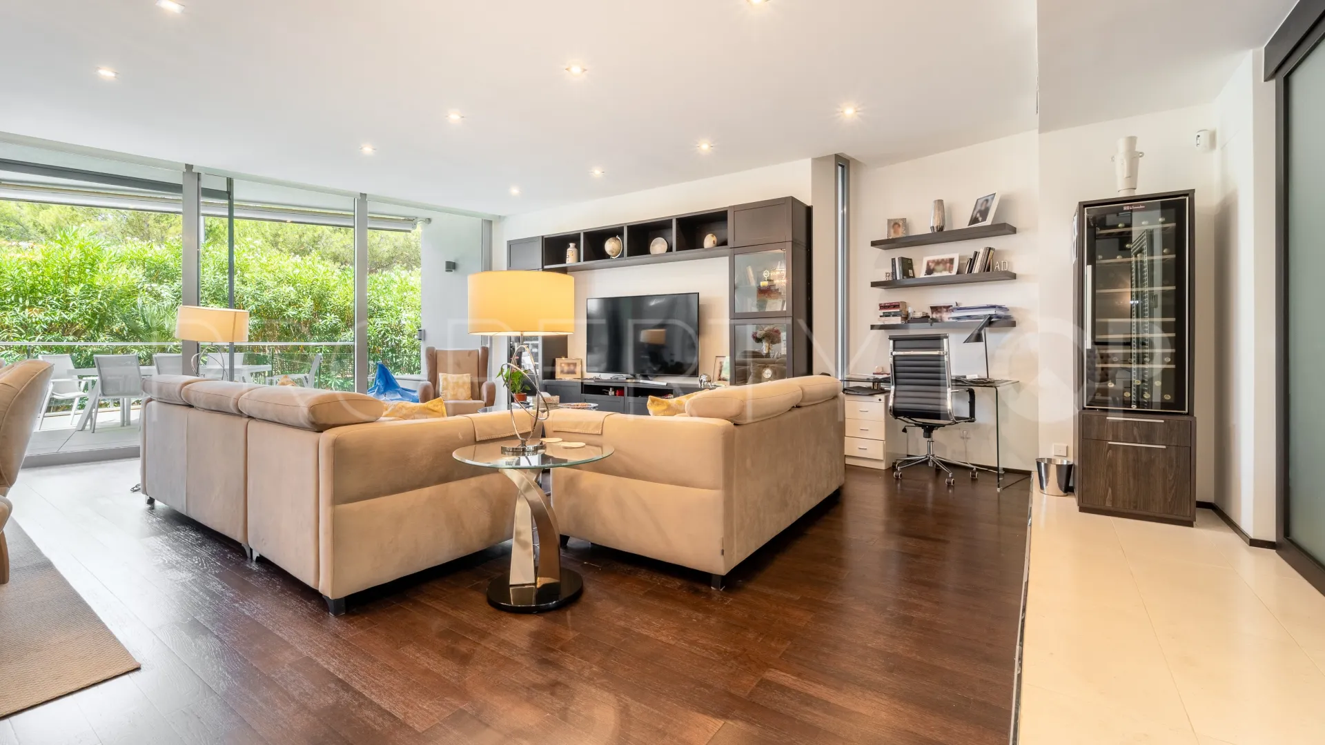 Se vende pareado de 2 dormitorios en Meisho Hills