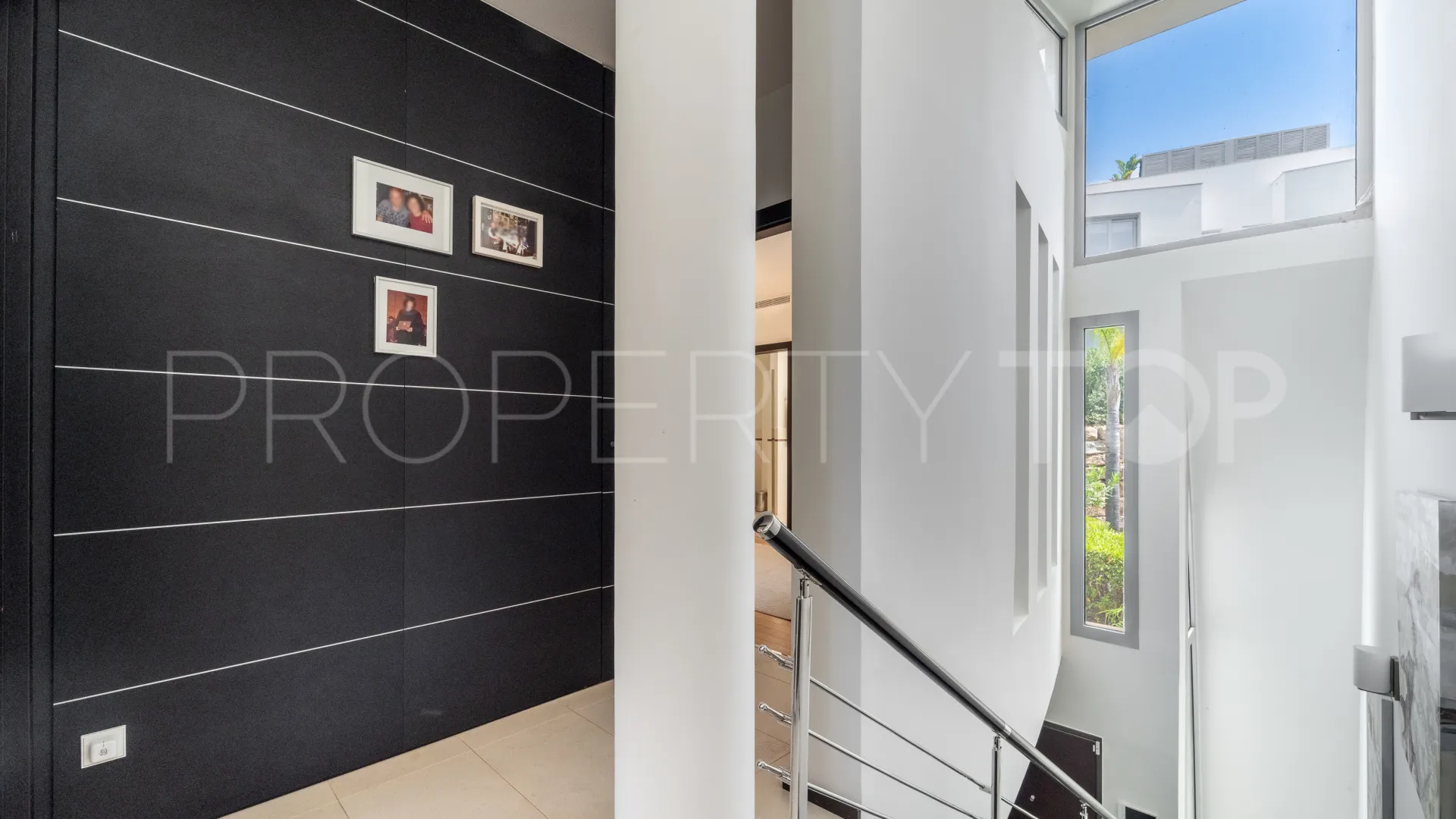 Se vende pareado de 2 dormitorios en Meisho Hills