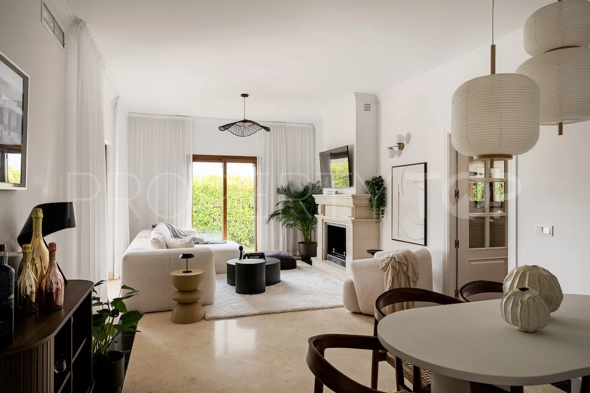 Villa a la venta en Rocio de Nagüeles con 5 dormitorios