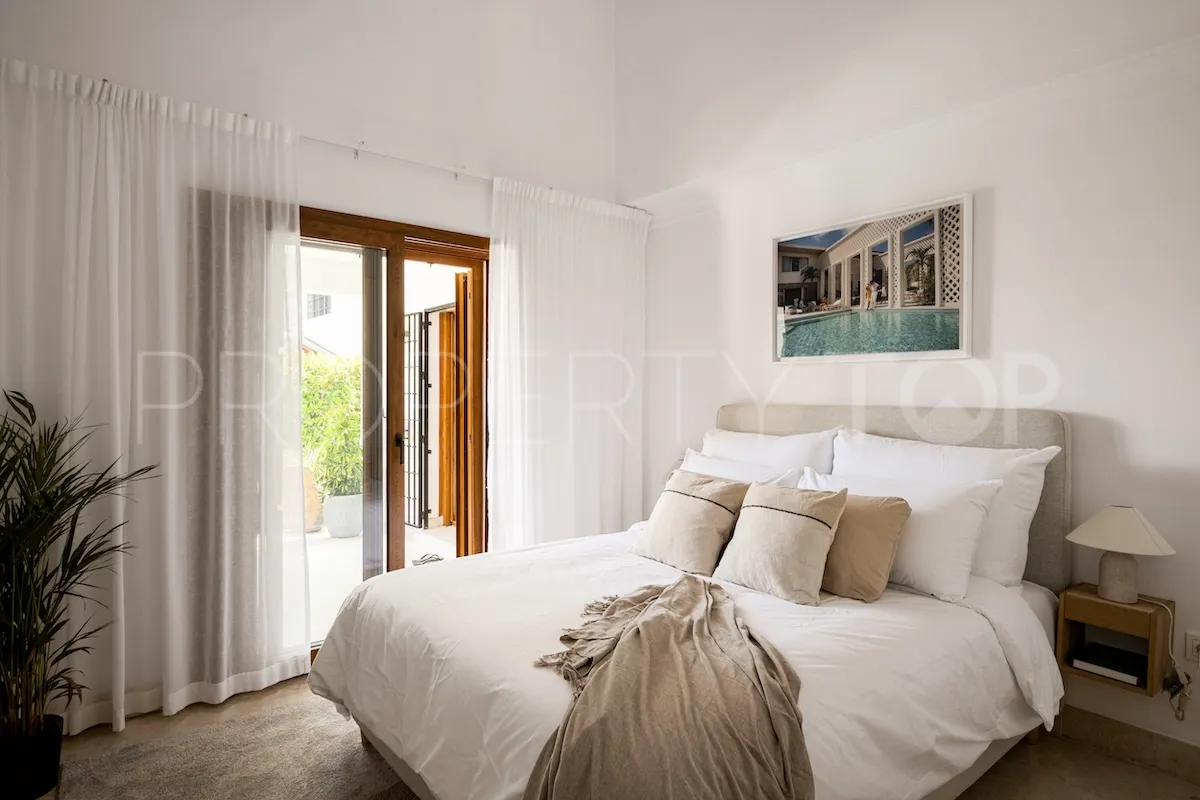 Villa a la venta en Rocio de Nagüeles con 5 dormitorios
