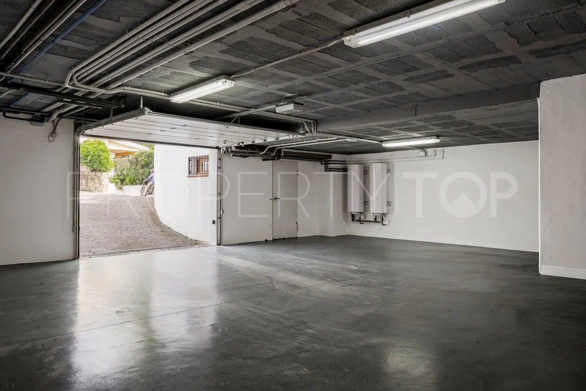 Villa a la venta en Rocio de Nagüeles con 5 dormitorios