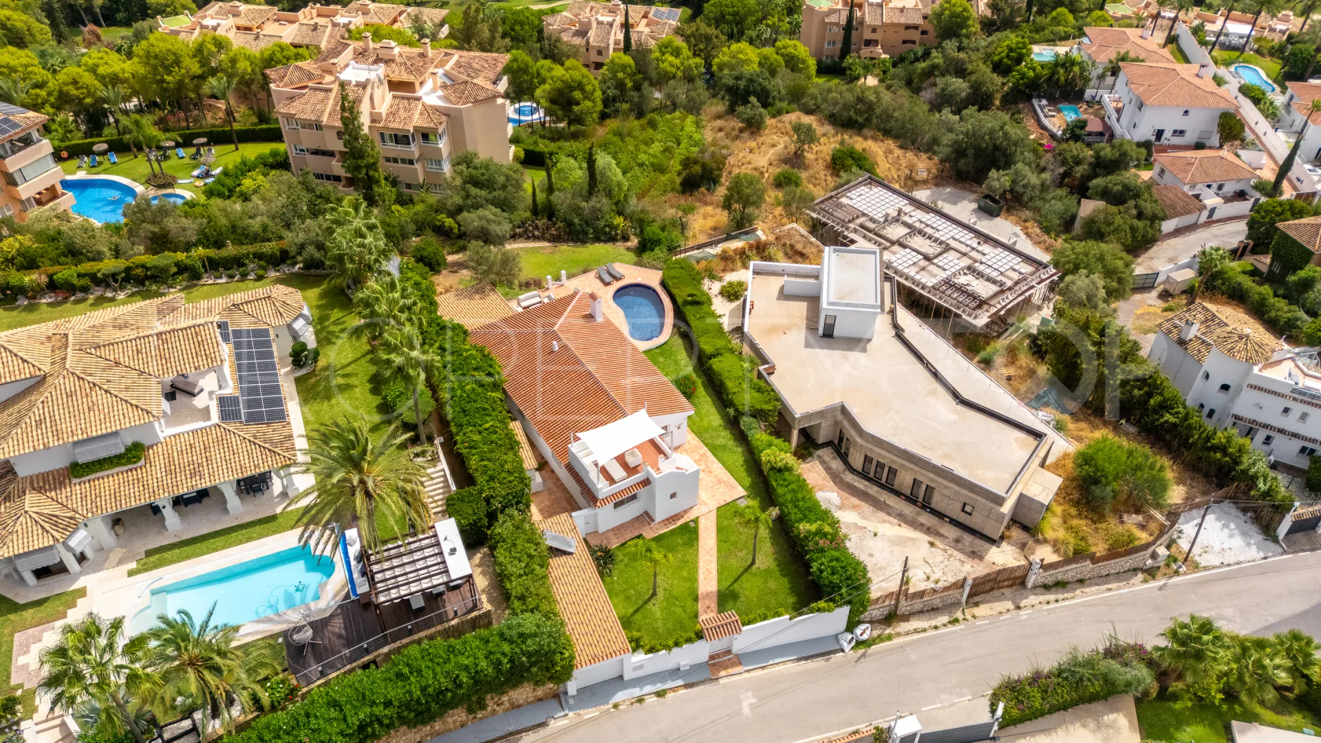 Elviria, villa de 4 dormitorios en venta