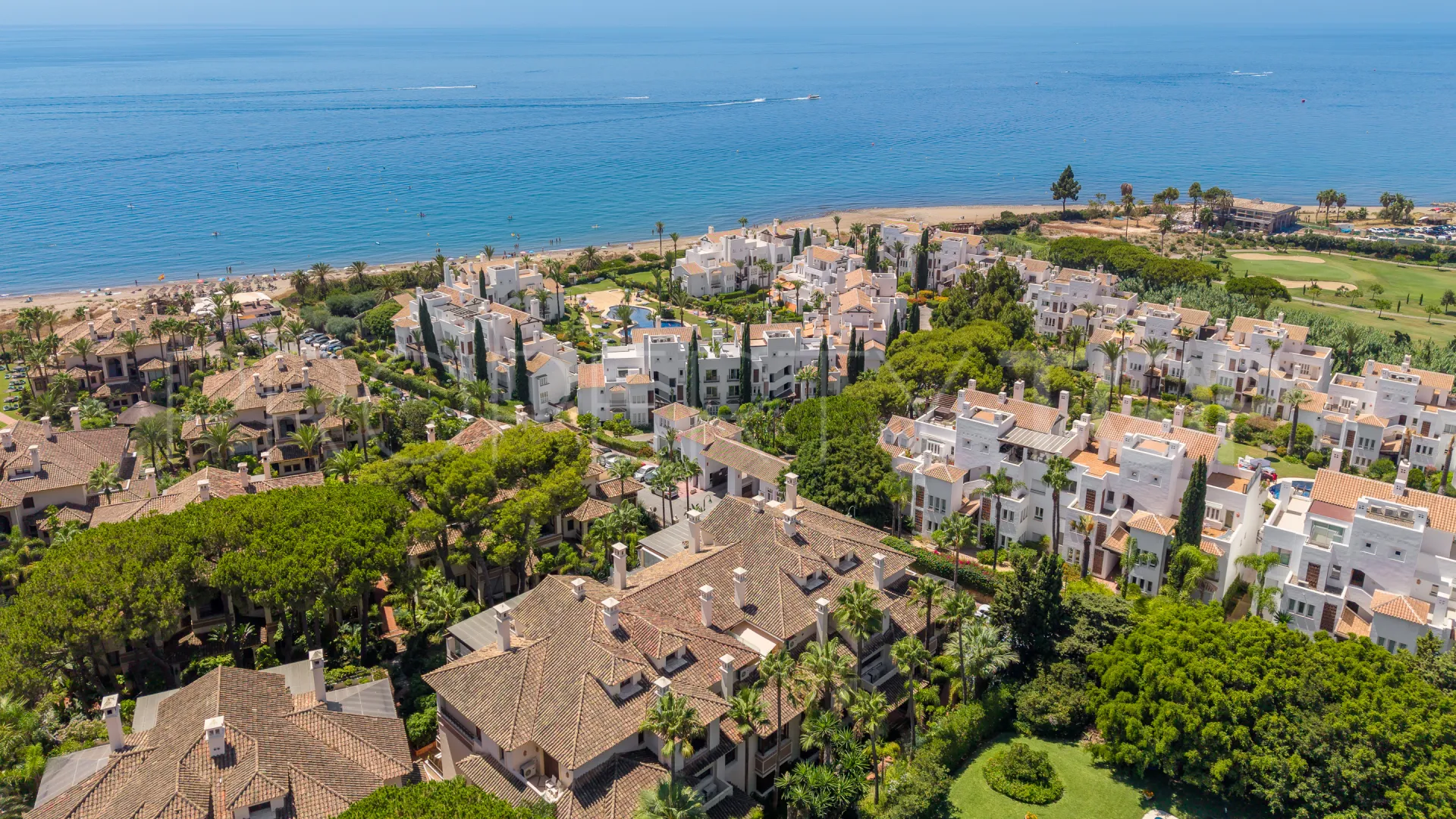 Apartamento en venta en Los Monteros Playa