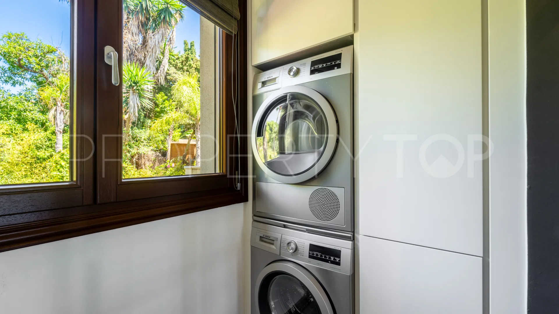 Apartamento en venta en Los Monteros Playa