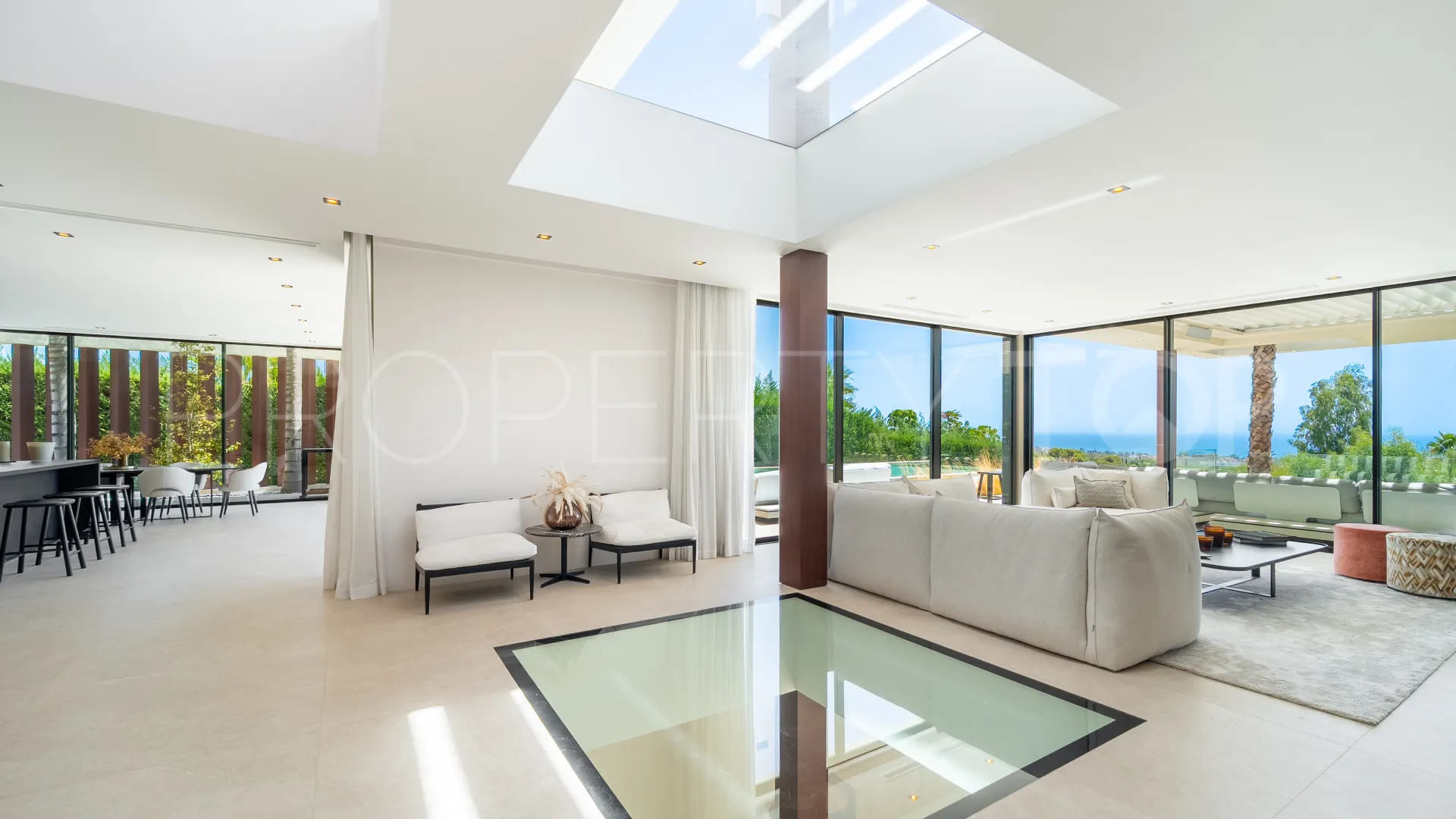 Villa en venta en Los Flamingos con 5 dormitorios