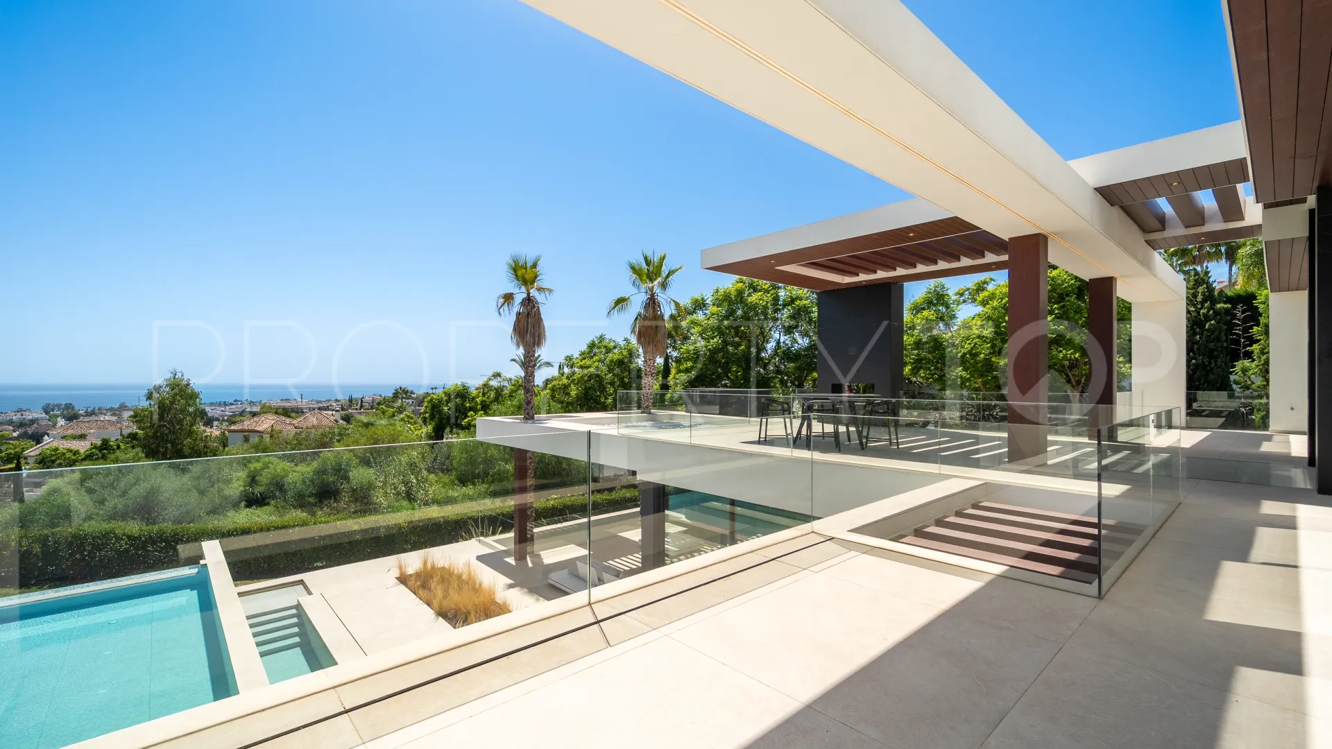 Villa en venta en Los Flamingos con 5 dormitorios
